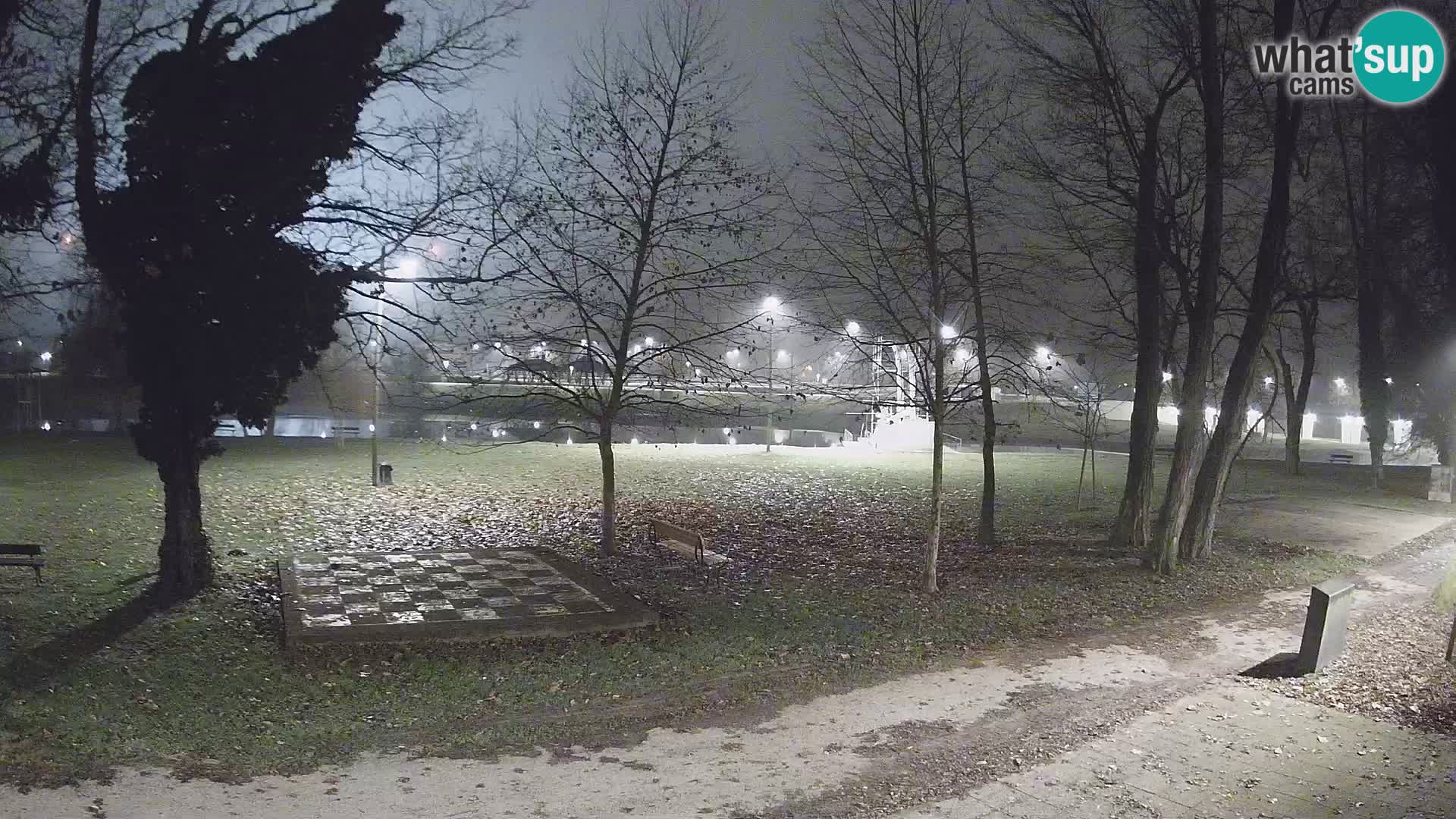 Webcam Karlovac EN DIRECT – Piscine extérieure Foginovo – Korana – Croatie