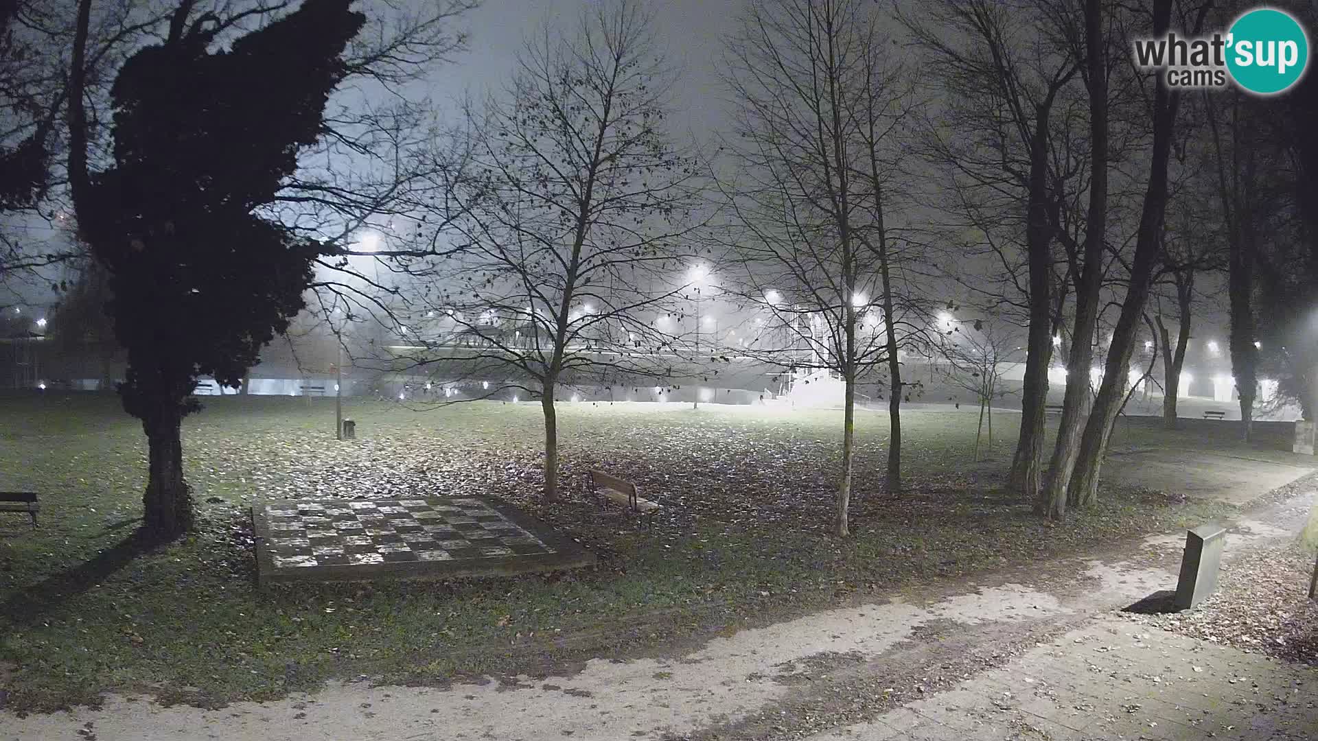 Webcam Karlovac EN DIRECT – Piscine extérieure Foginovo – Korana – Croatie