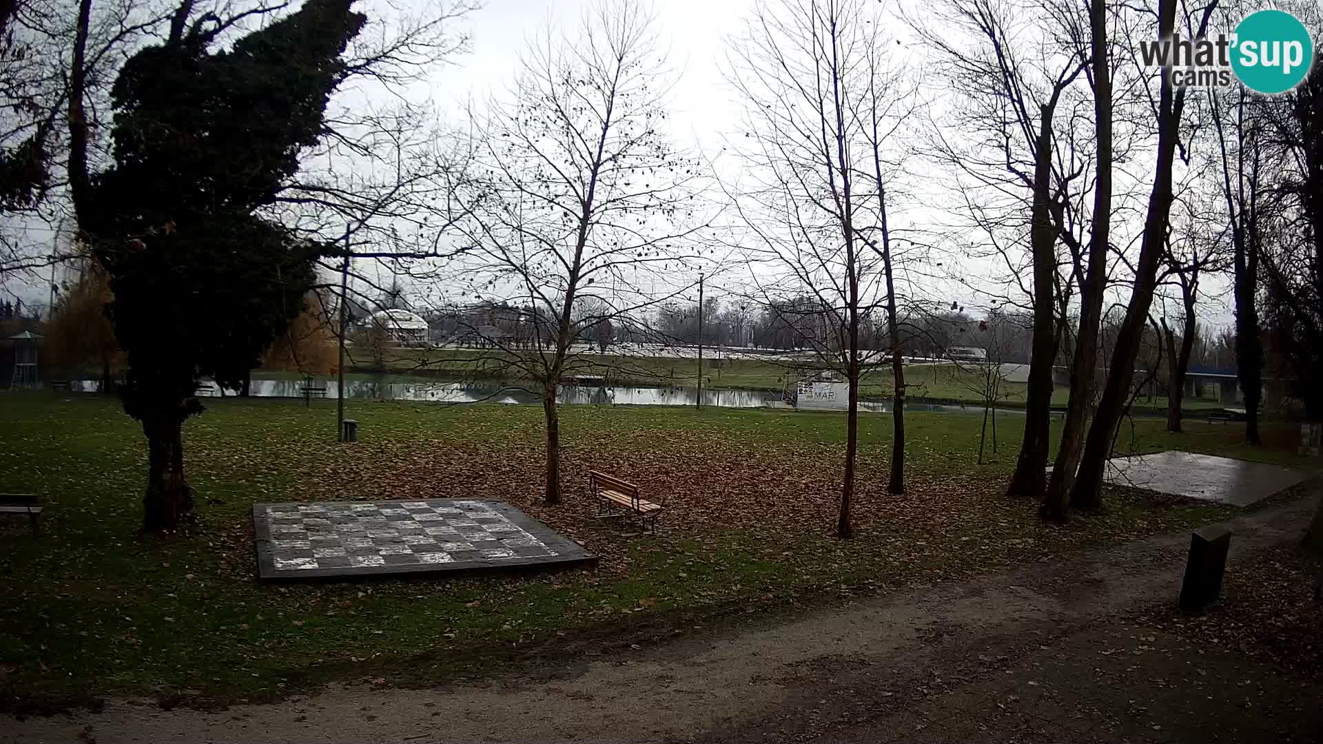 LIVE Karlovac Webcam – Piscina exterior Foginovo – Korana – Croacia