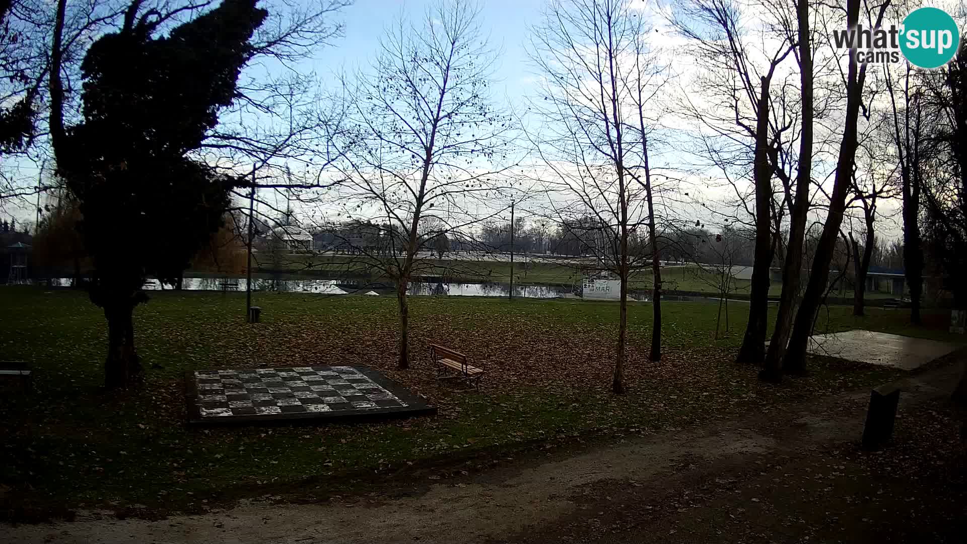 UŽIVO Web kamera Karlovca – Kupalište Foginovo – Korana