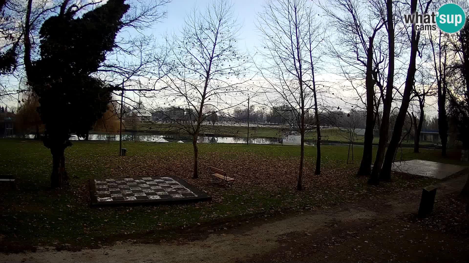 Webcam Karlovac EN DIRECT – Piscine extérieure Foginovo – Korana – Croatie