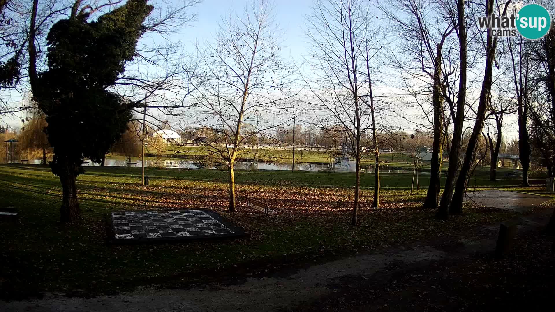 UŽIVO Web kamera Karlovca – Kupalište Foginovo – Korana