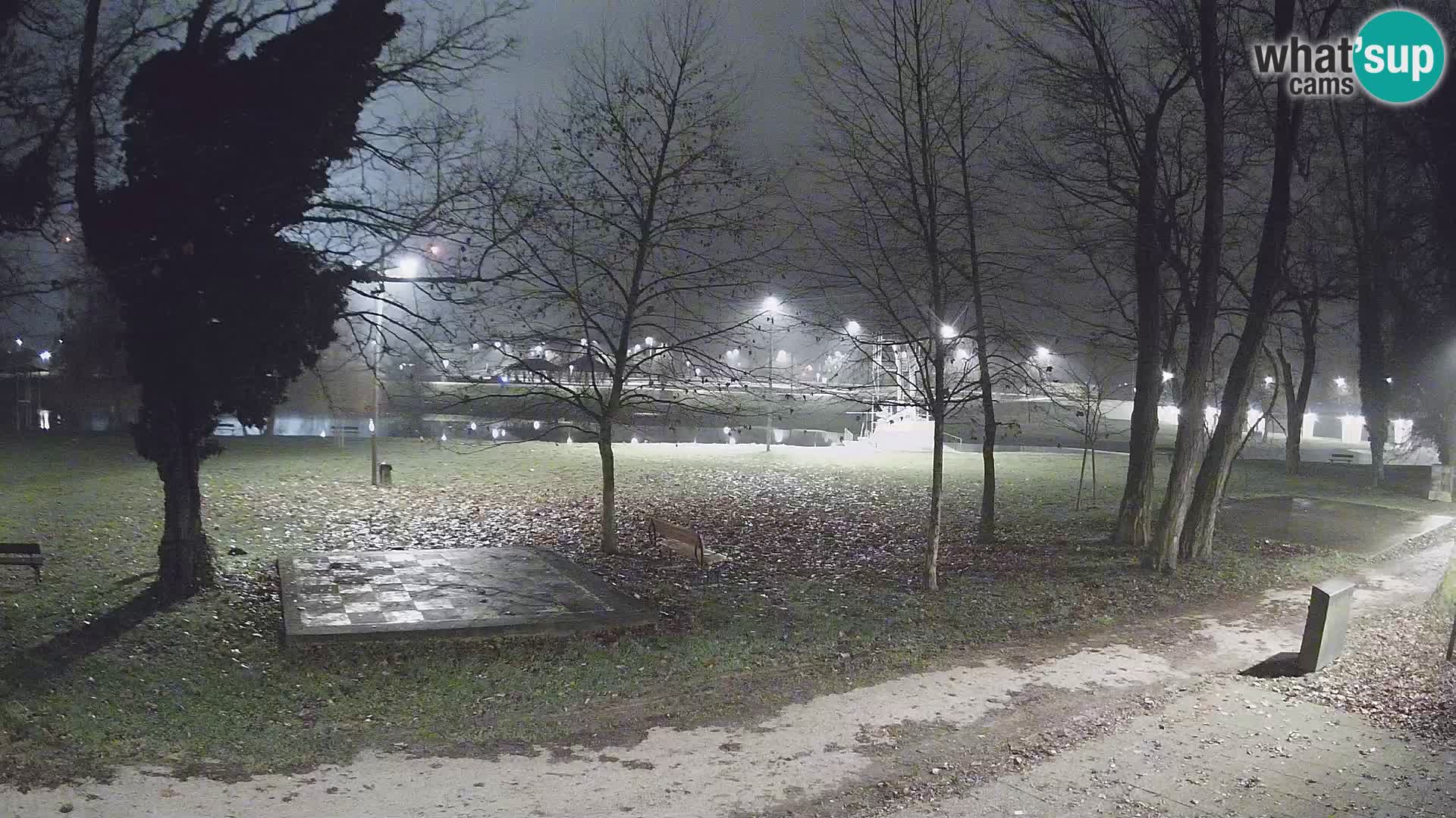 Webcam Karlovac EN DIRECT – Piscine extérieure Foginovo – Korana – Croatie