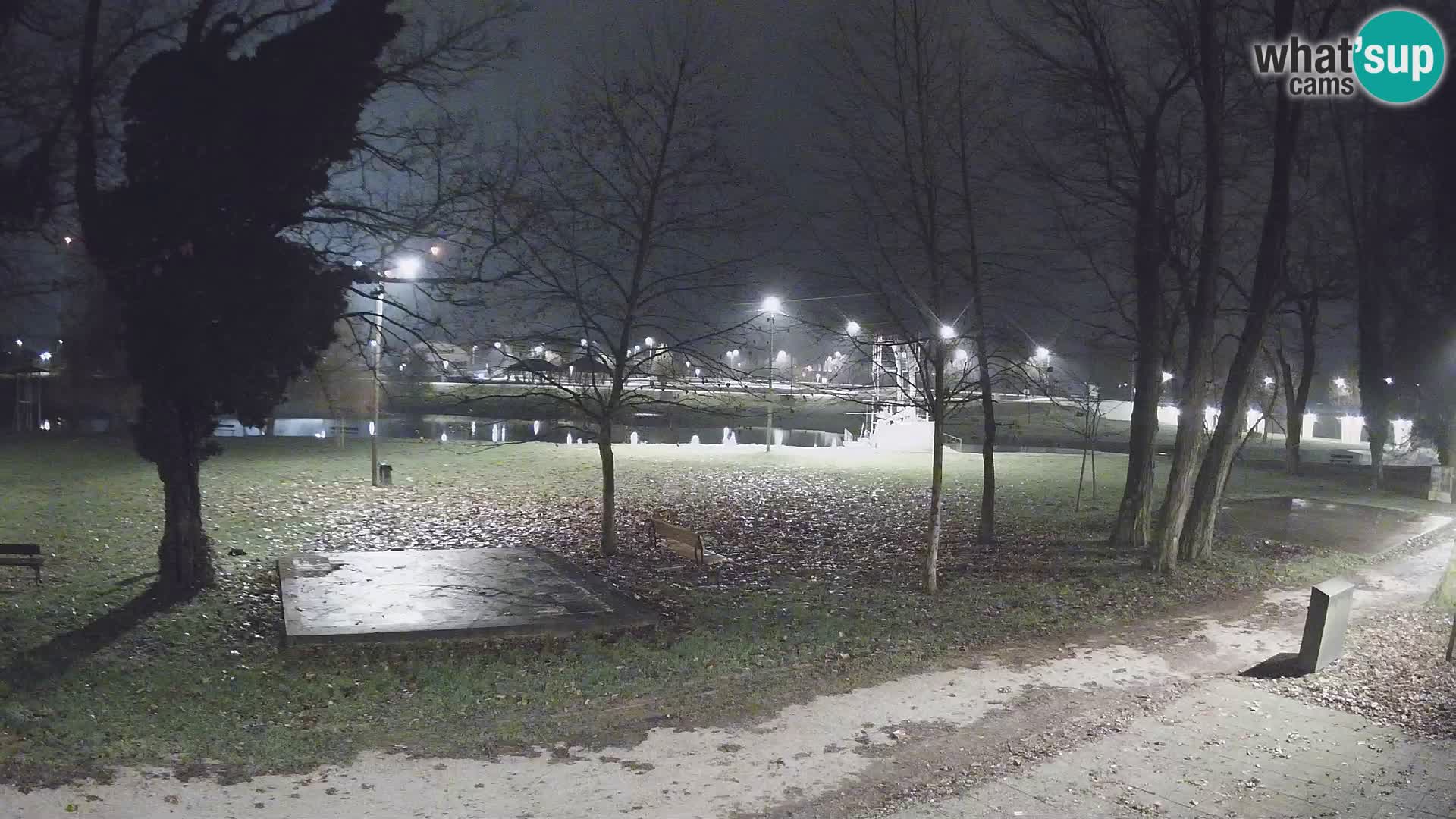 V ŽIVO Spletna kamera Karlovac – mestno kopališče Foginovo – Korana – Hrvaška