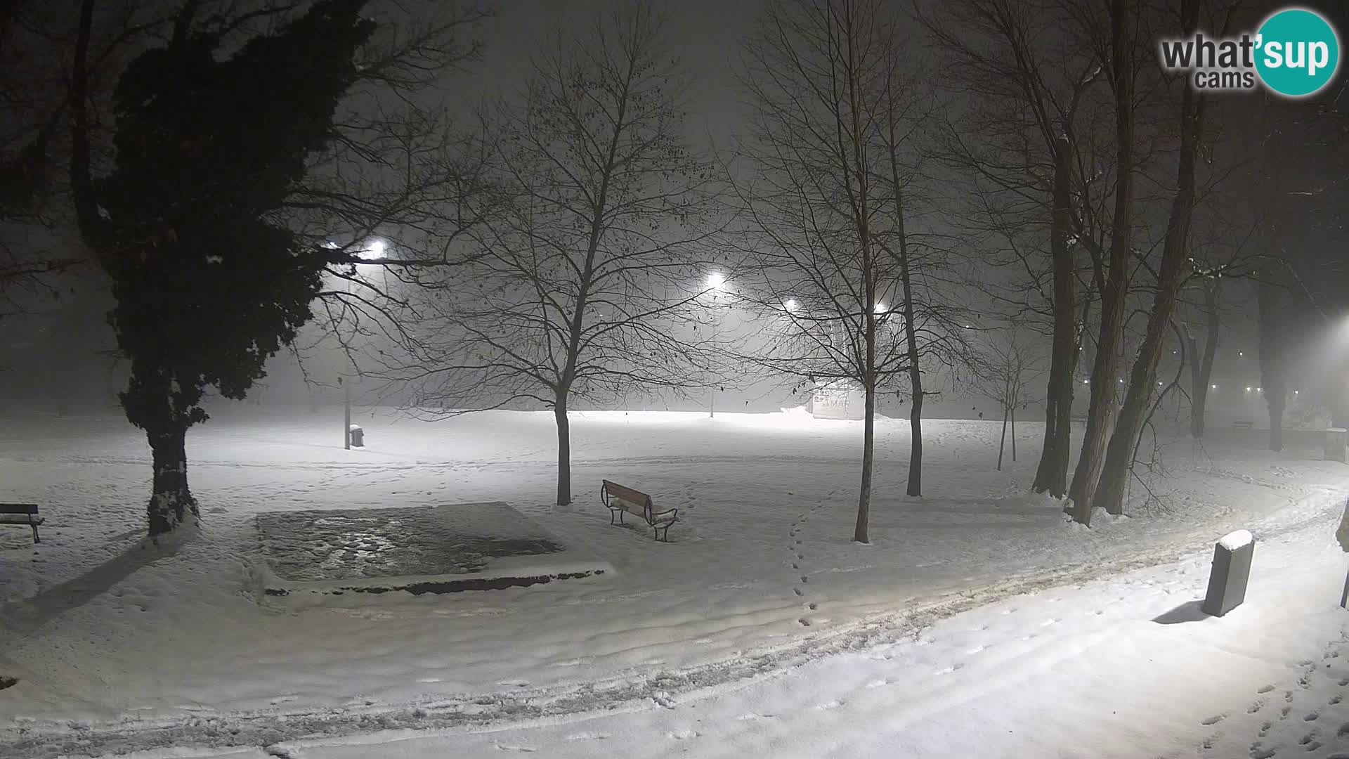 V ŽIVO Spletna kamera Karlovac – mestno kopališče Foginovo – Korana – Hrvaška