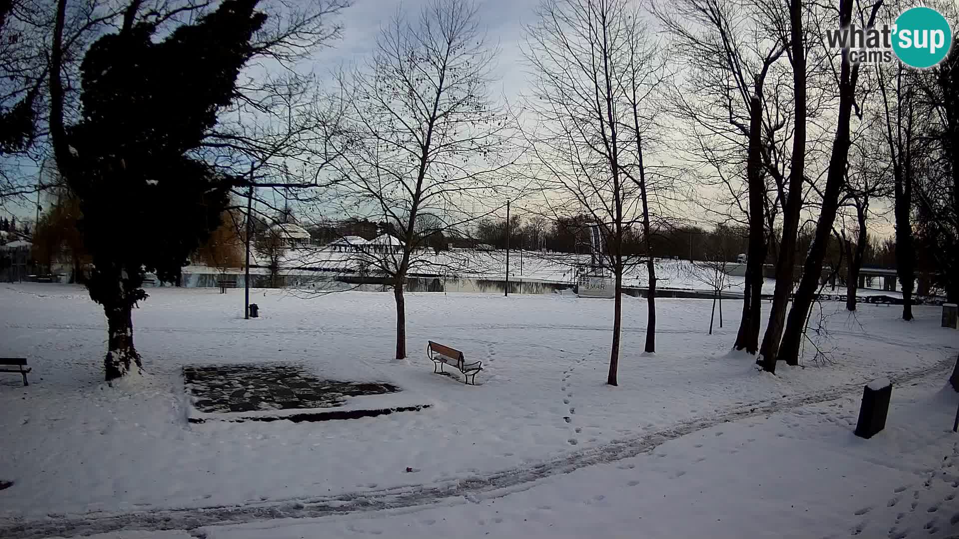 LIVE Karlovac Webcam – Freibad Foginovo – Korana – Kroatien