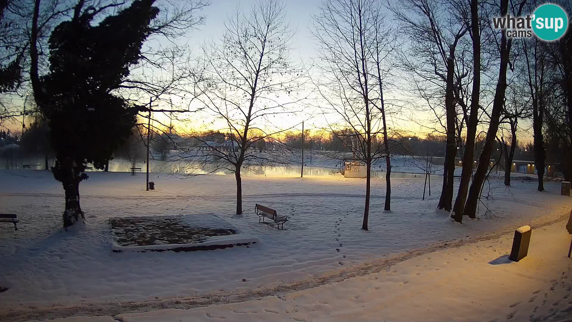 LIVE Karlovac Webcam – Piscina all’aperto Foginovo – Korana – Croazia