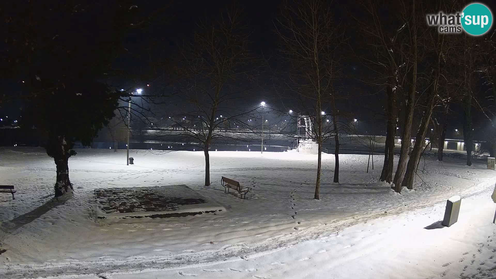 Webcam Karlovac EN DIRECT – Piscine extérieure Foginovo – Korana – Croatie