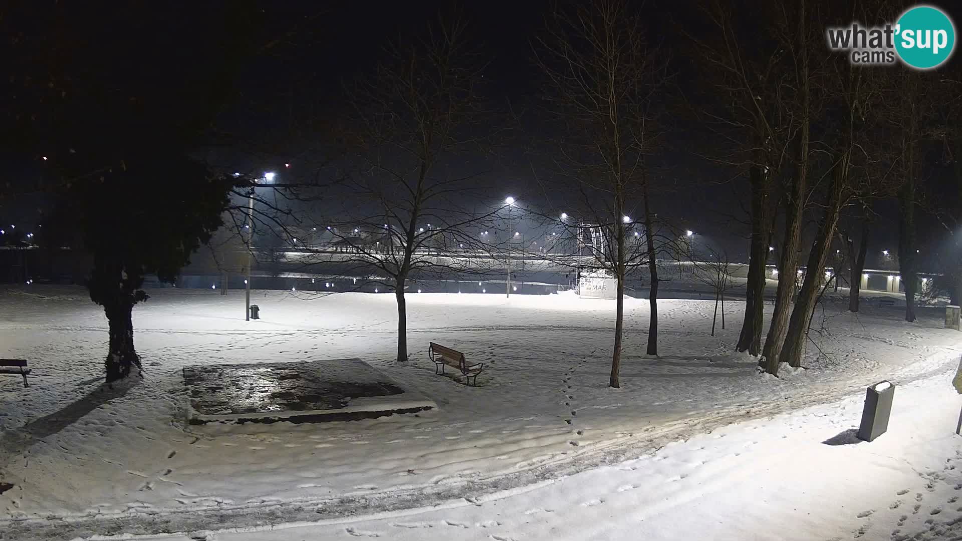 Webcam Karlovac EN DIRECT – Piscine extérieure Foginovo – Korana – Croatie