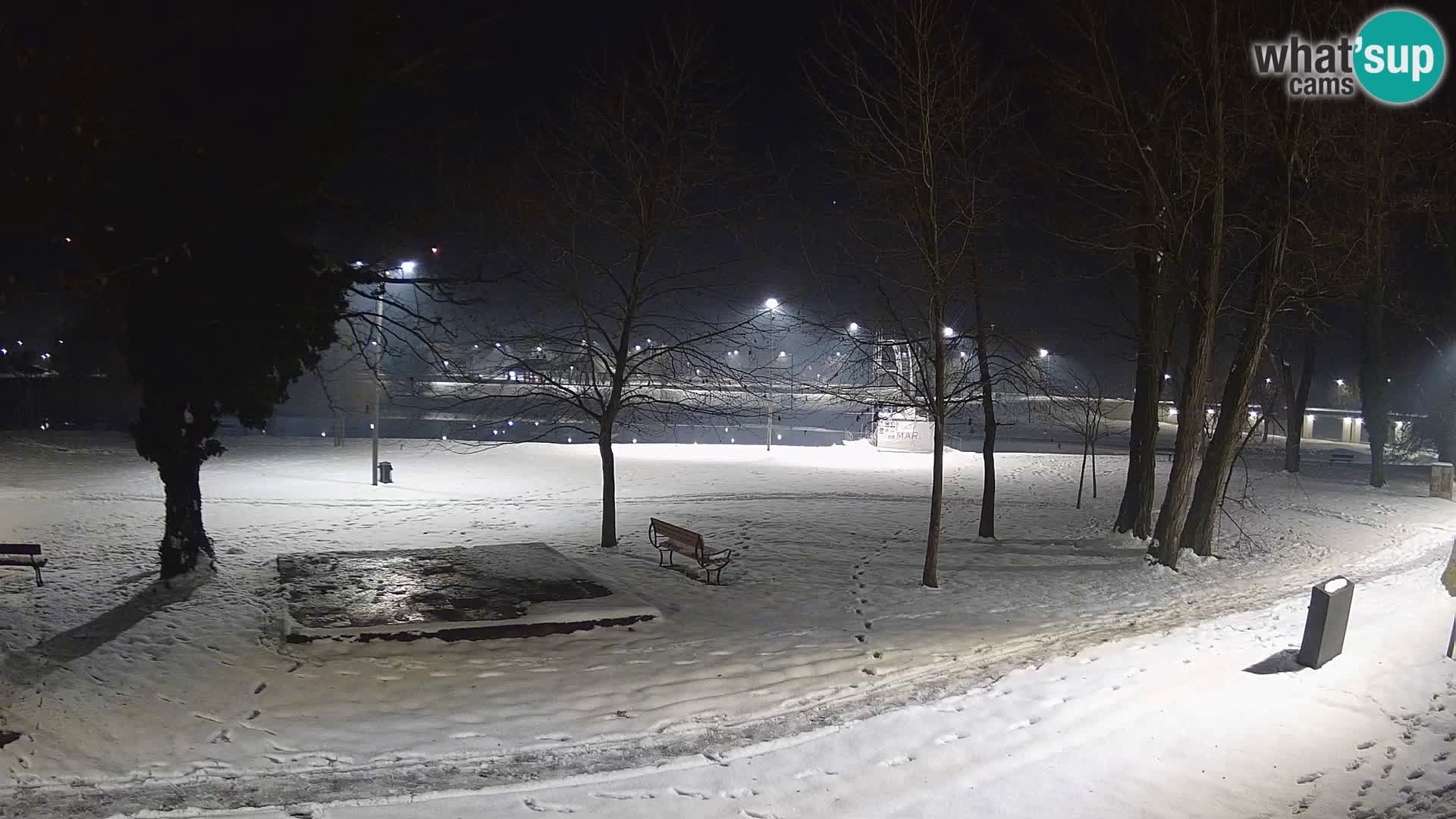 LIVE Karlovac Webcam – Piscina exterior Foginovo – Korana – Croacia