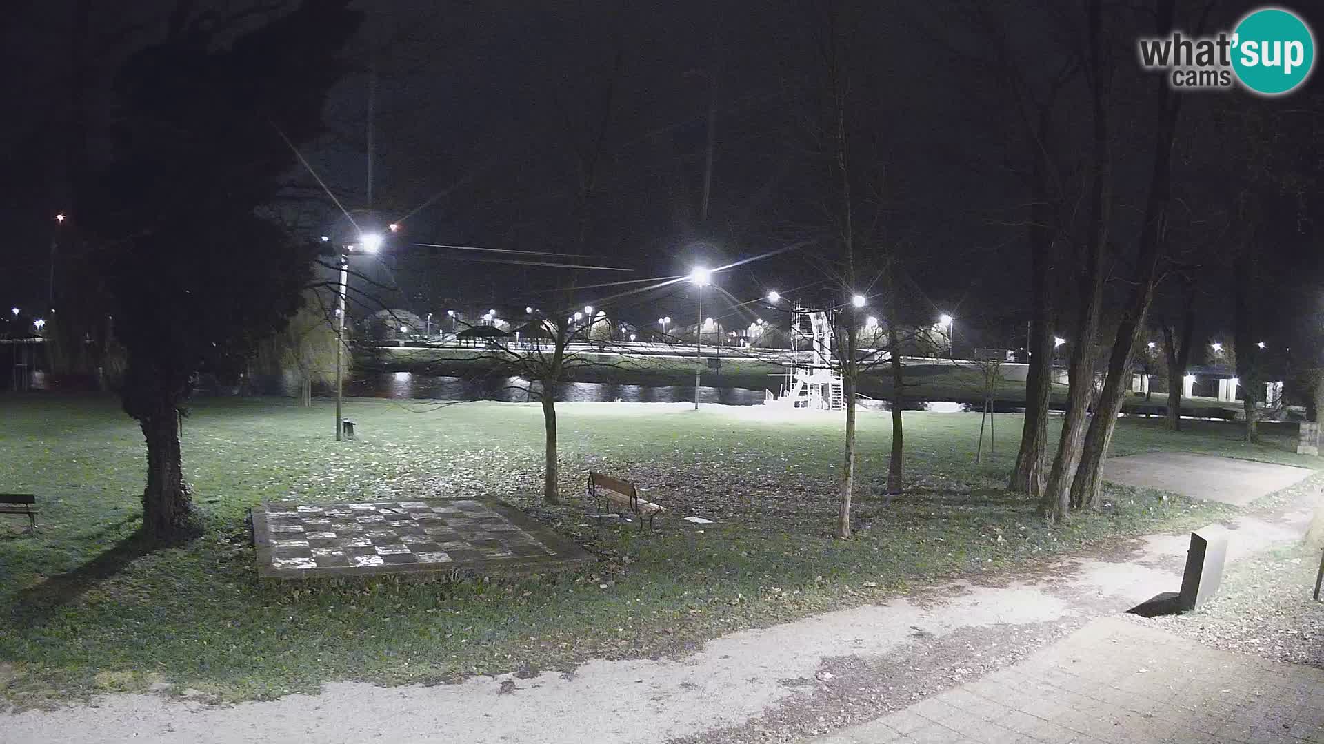 LIVE Karlovac Webcam – Piscina all’aperto Foginovo – Korana – Croazia