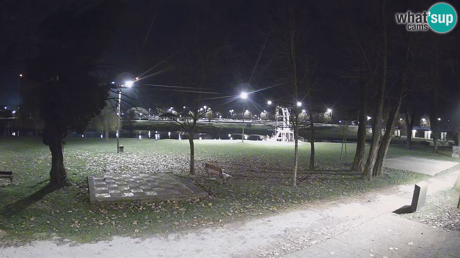 UŽIVO Web kamera Karlovca – Kupalište Foginovo – Korana