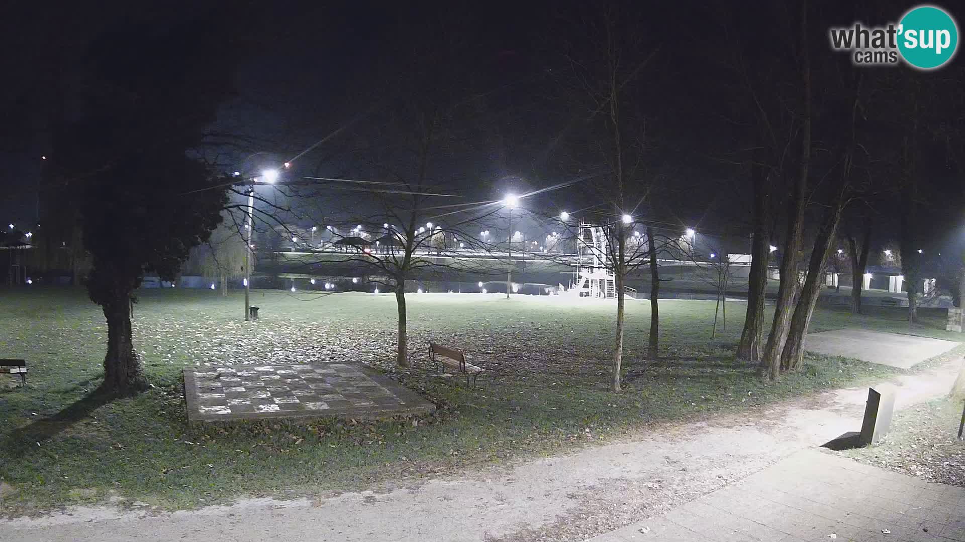 LIVE Karlovac Webcam – Piscina exterior Foginovo – Korana – Croacia