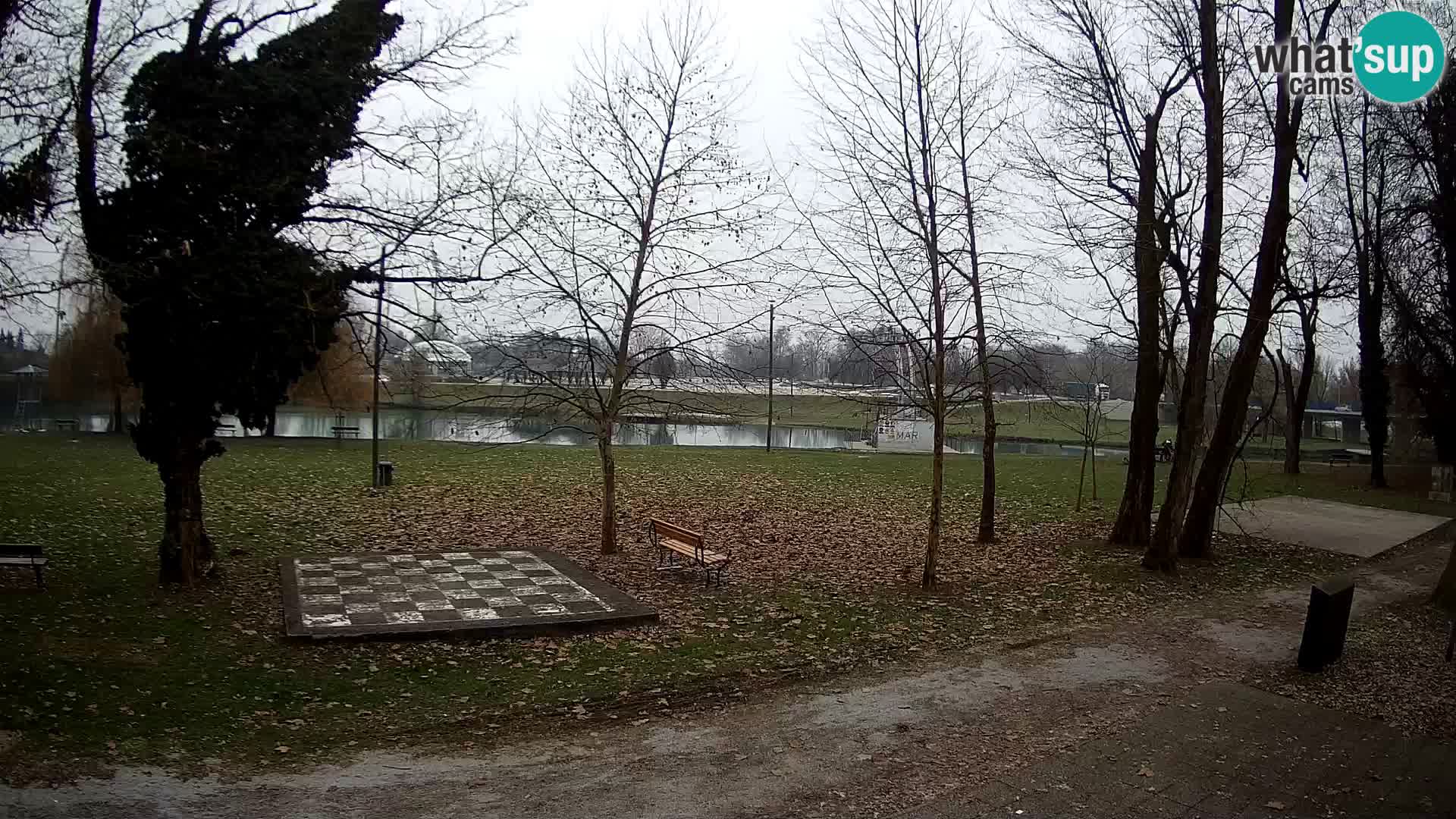 UŽIVO Web kamera Karlovca – Kupalište Foginovo – Korana