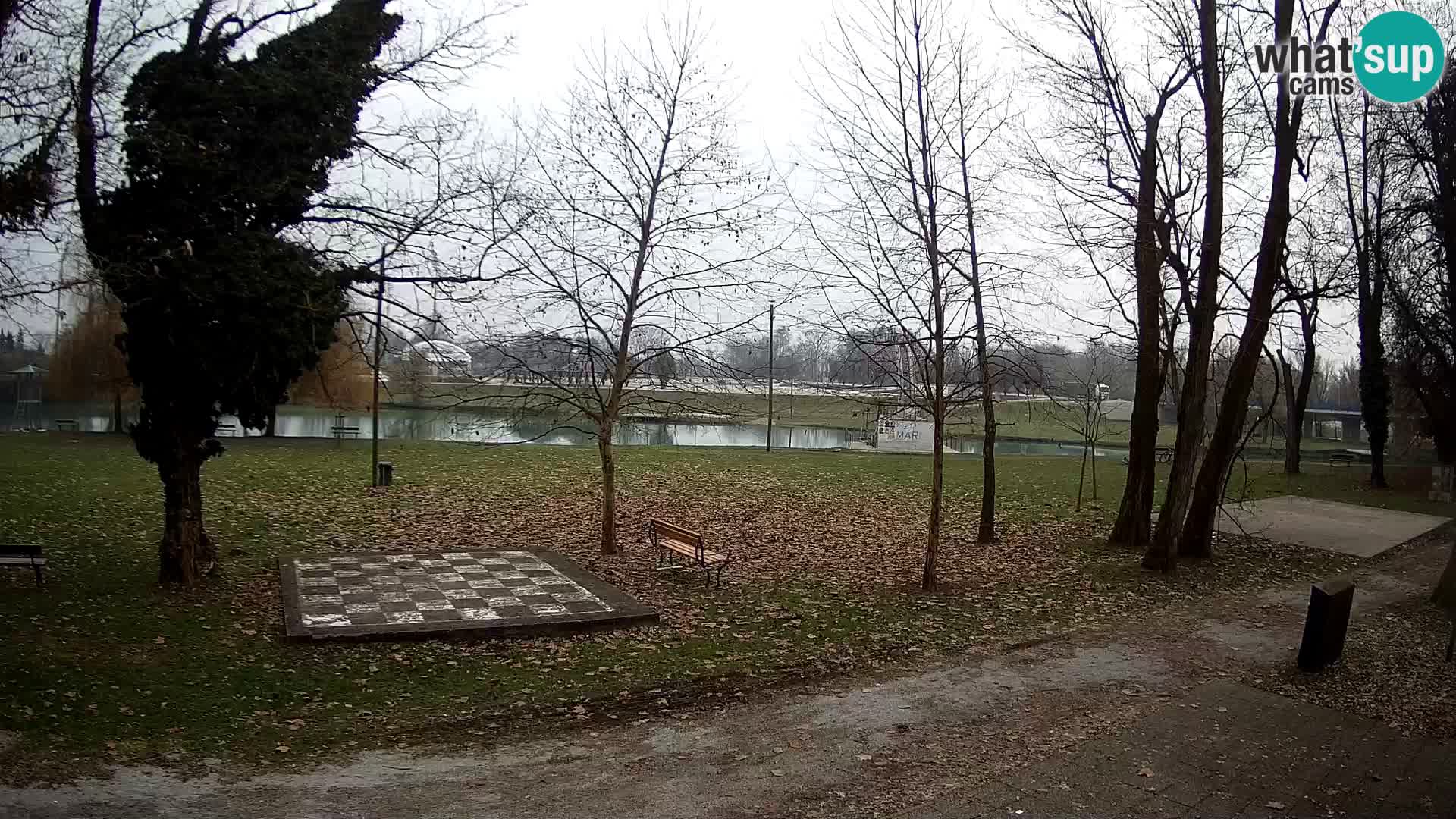 LIVE Karlovac Webcam – Freibad Foginovo – Korana – Kroatien