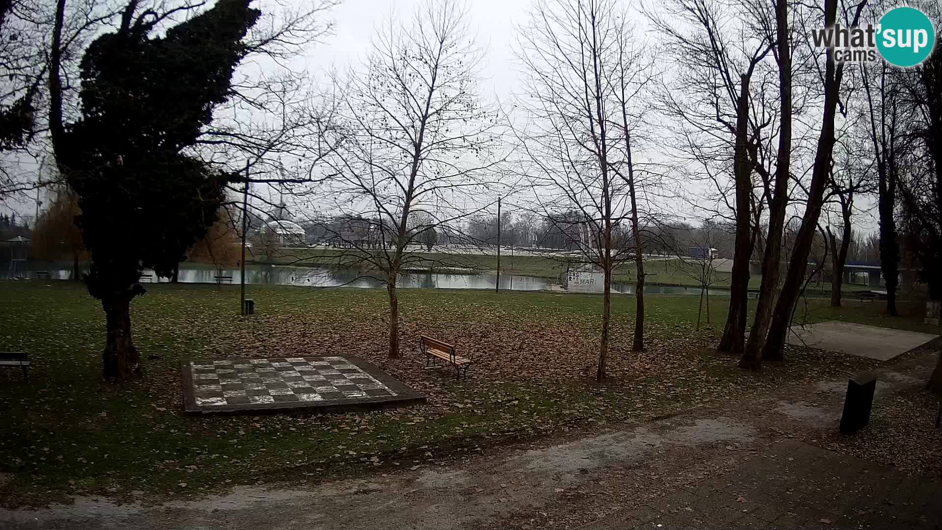 UŽIVO Web kamera Karlovca – Kupalište Foginovo – Korana