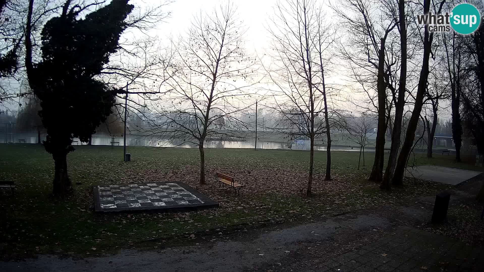 UŽIVO Web kamera Karlovca – Kupalište Foginovo – Korana