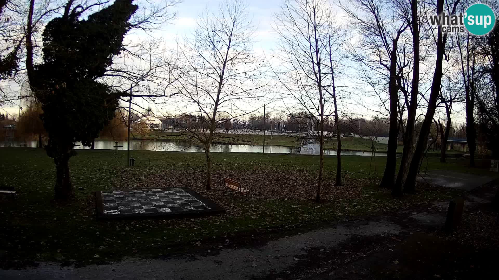 LIVE Karlovac Webcam – Piscina all’aperto Foginovo – Korana – Croazia