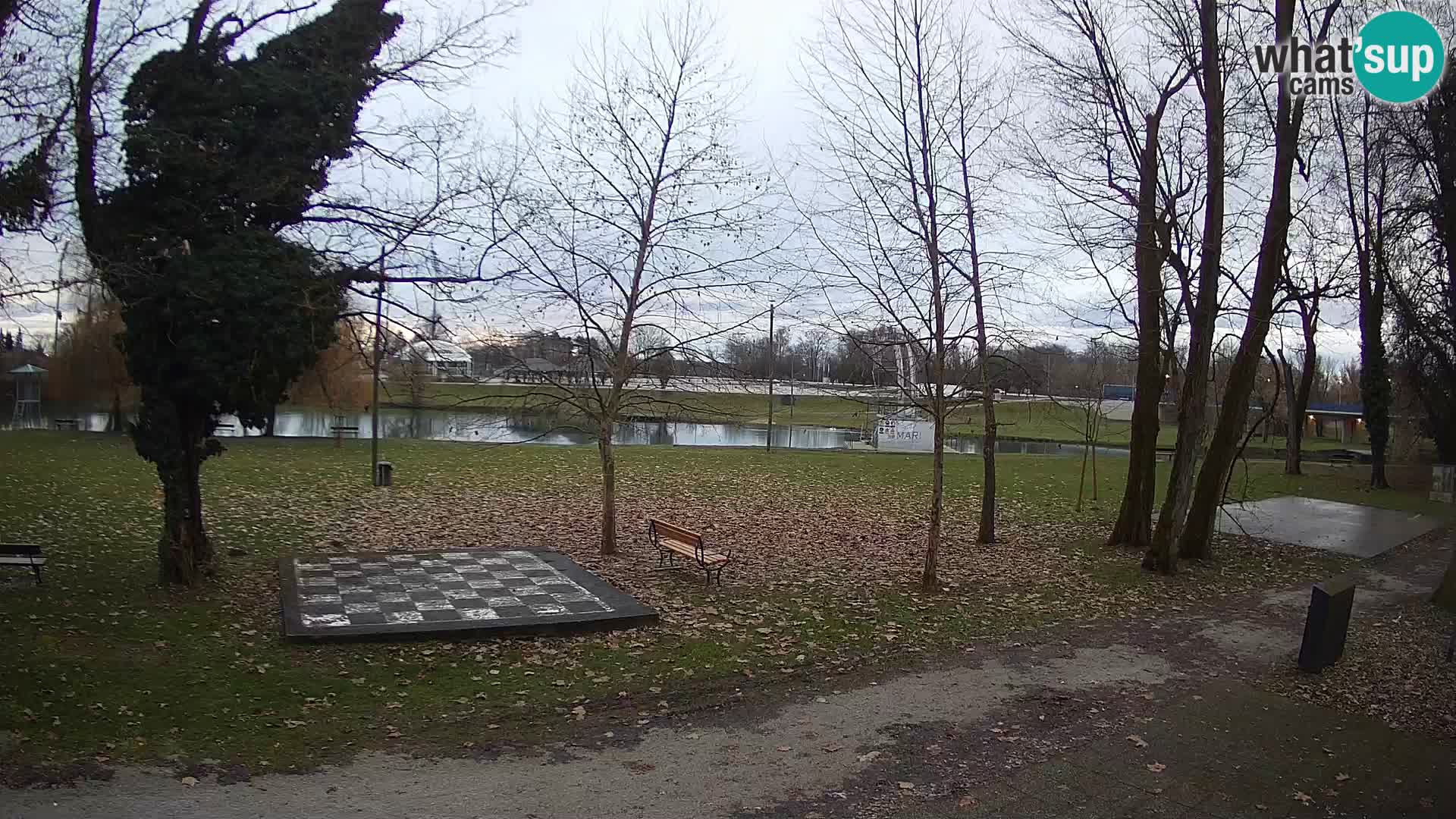 Webcam Karlovac EN DIRECT – Piscine extérieure Foginovo – Korana – Croatie