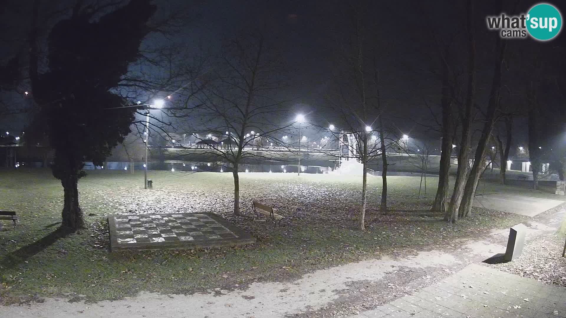 LIVE Karlovac Webcam – Piscina all’aperto Foginovo – Korana – Croazia