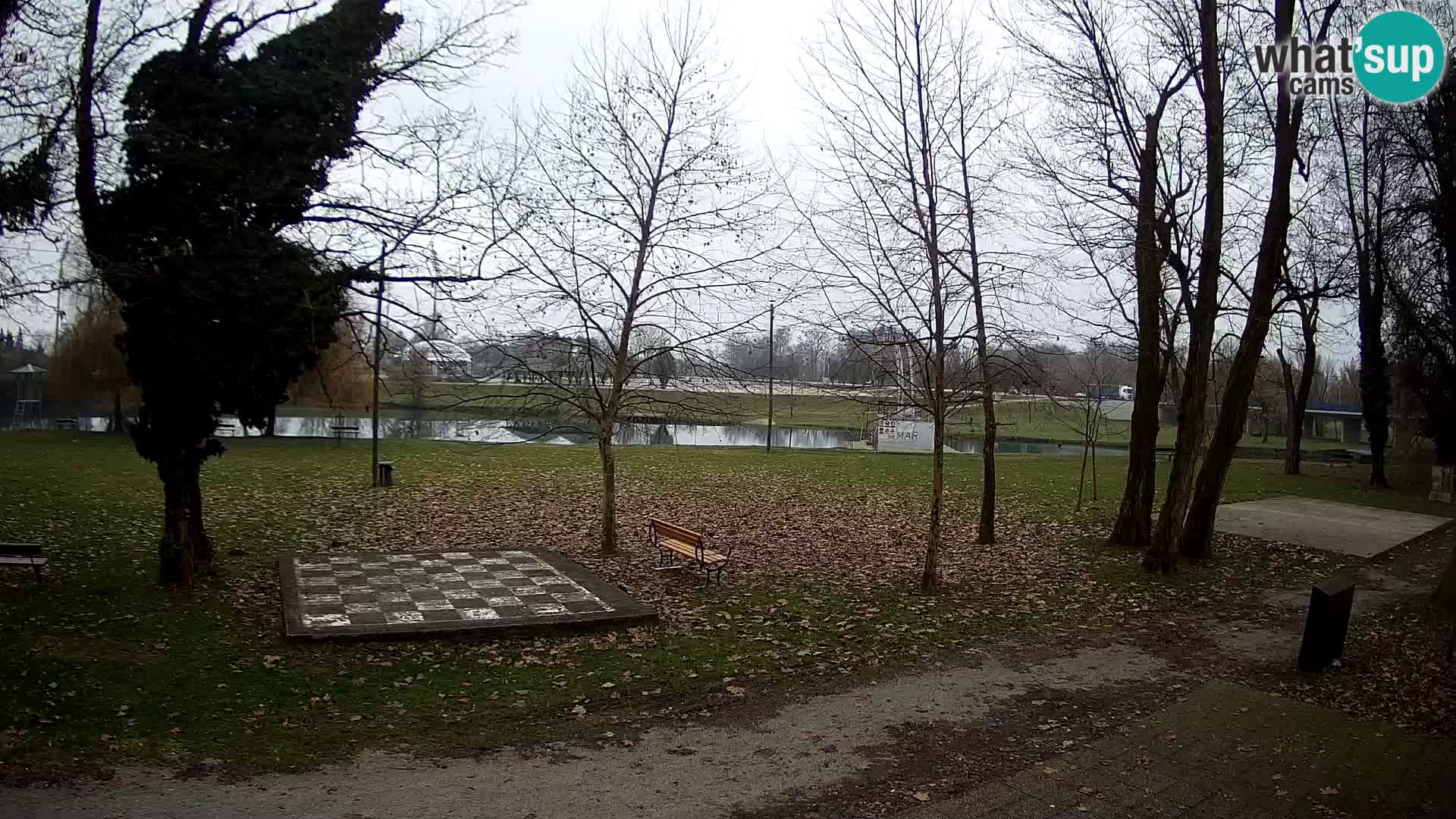 Webcam Karlovac EN DIRECT – Piscine extérieure Foginovo – Korana – Croatie