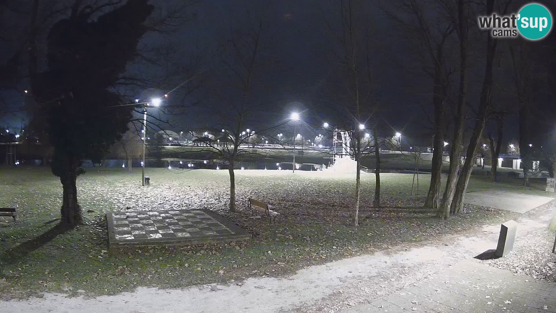 UŽIVO Web kamera Karlovca – Kupalište Foginovo – Korana