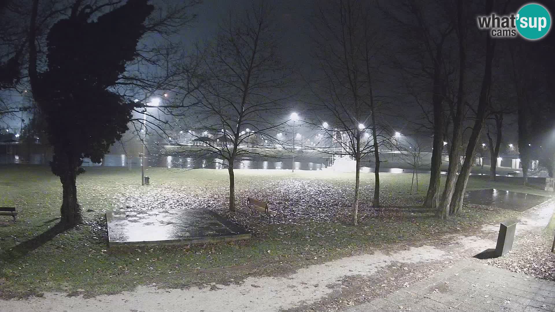 Webcam Karlovac EN DIRECT – Piscine extérieure Foginovo – Korana – Croatie