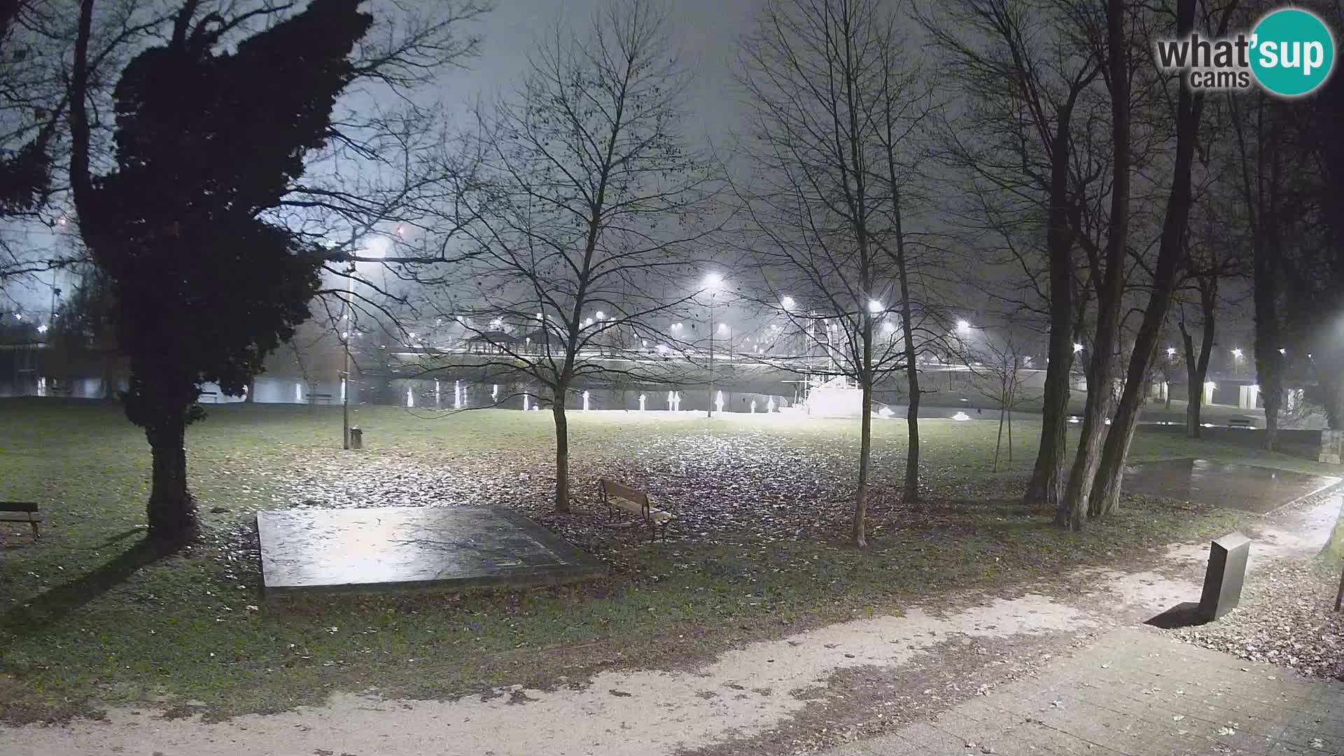 V ŽIVO Spletna kamera Karlovac – mestno kopališče Foginovo – Korana – Hrvaška