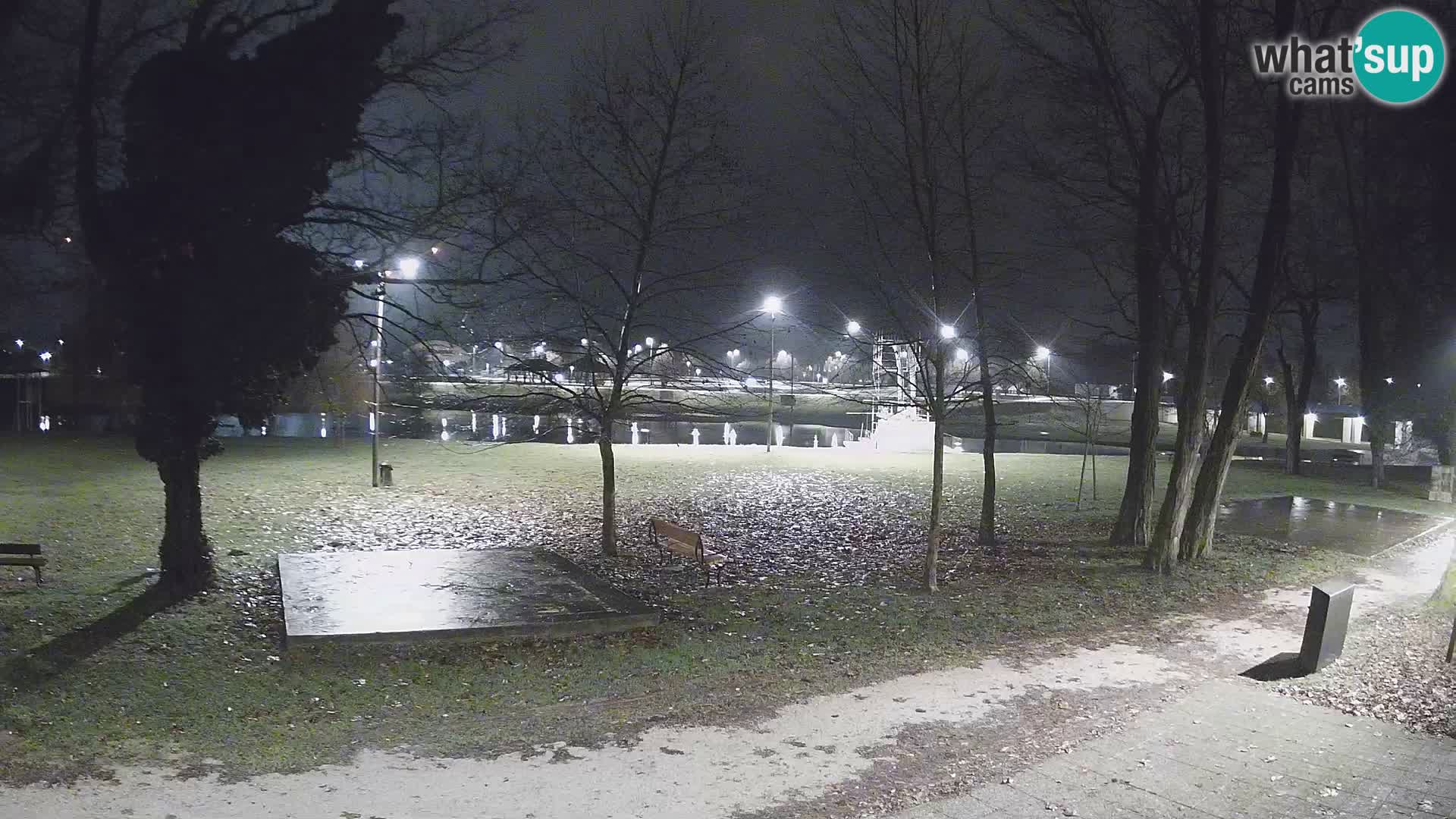 V ŽIVO Spletna kamera Karlovac – mestno kopališče Foginovo – Korana – Hrvaška