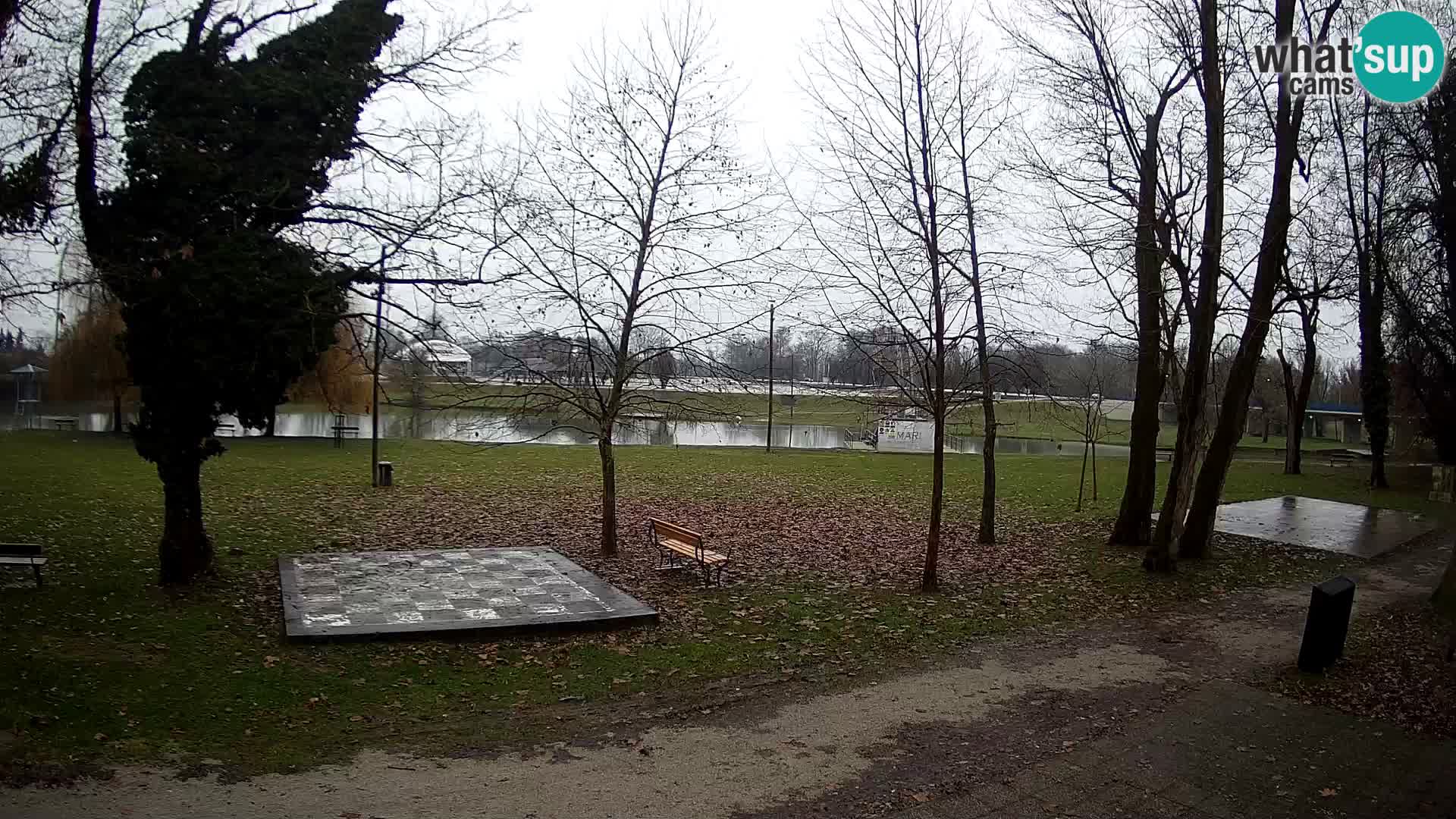 Webcam Karlovac EN DIRECT – Piscine extérieure Foginovo – Korana – Croatie