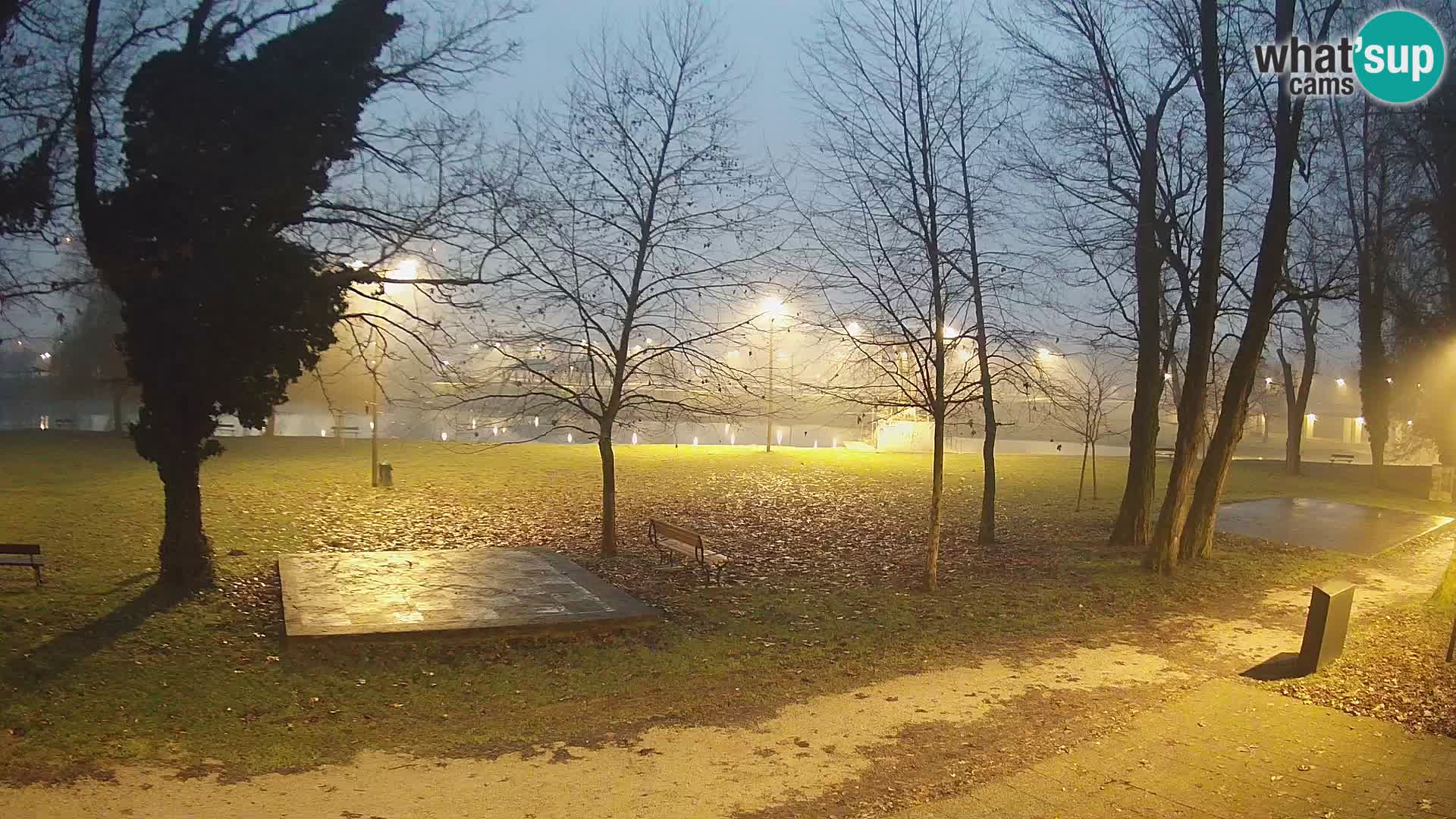 LIVE Karlovac Webcam – Piscina exterior Foginovo – Korana – Croacia