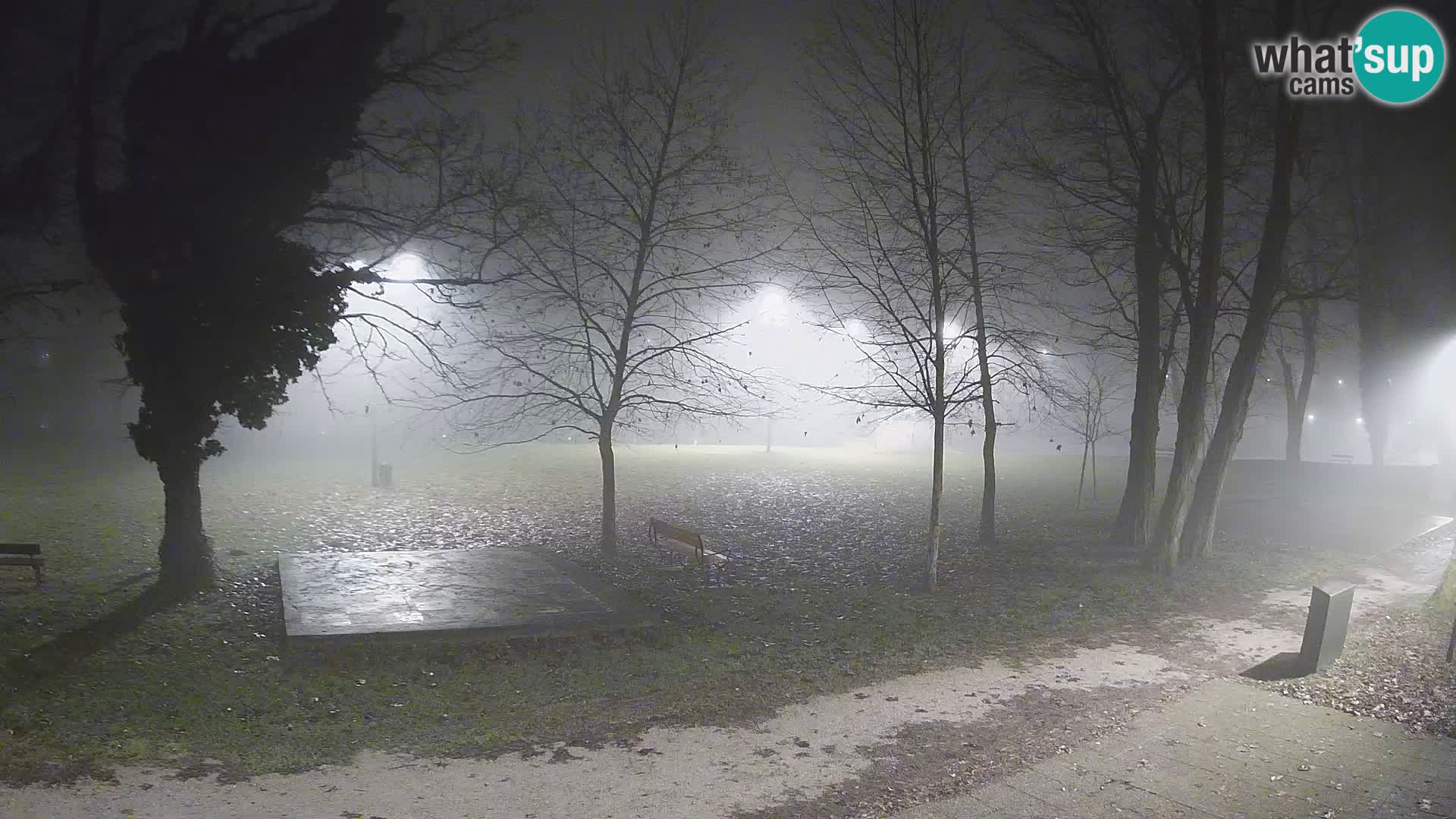 V ŽIVO Spletna kamera Karlovac – mestno kopališče Foginovo – Korana – Hrvaška