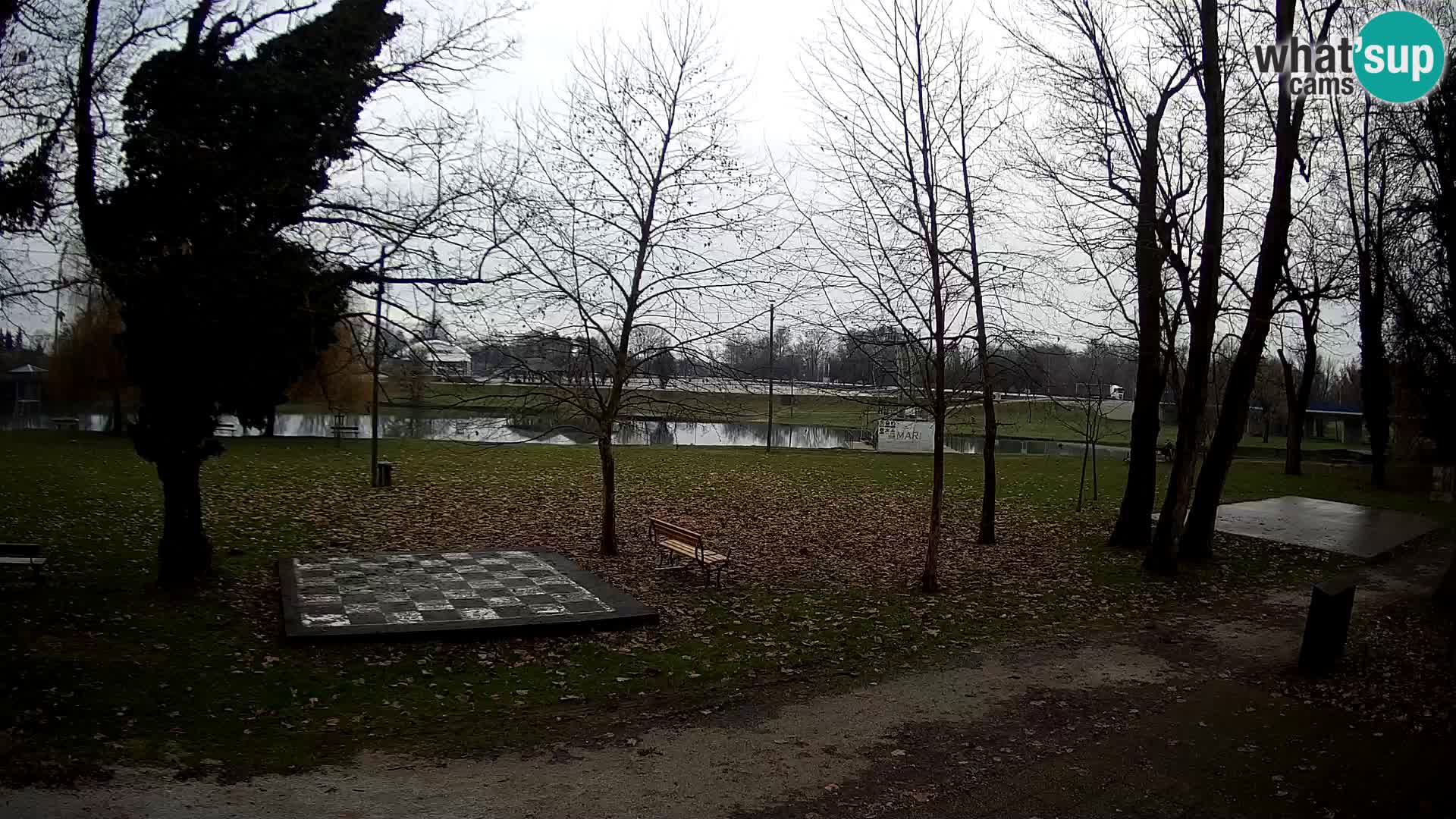 Webcam Karlovac EN DIRECT – Piscine extérieure Foginovo – Korana – Croatie