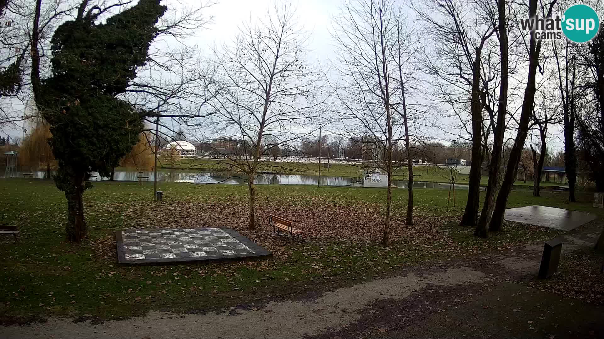 LIVE Karlovac Webcam – Piscina exterior Foginovo – Korana – Croacia