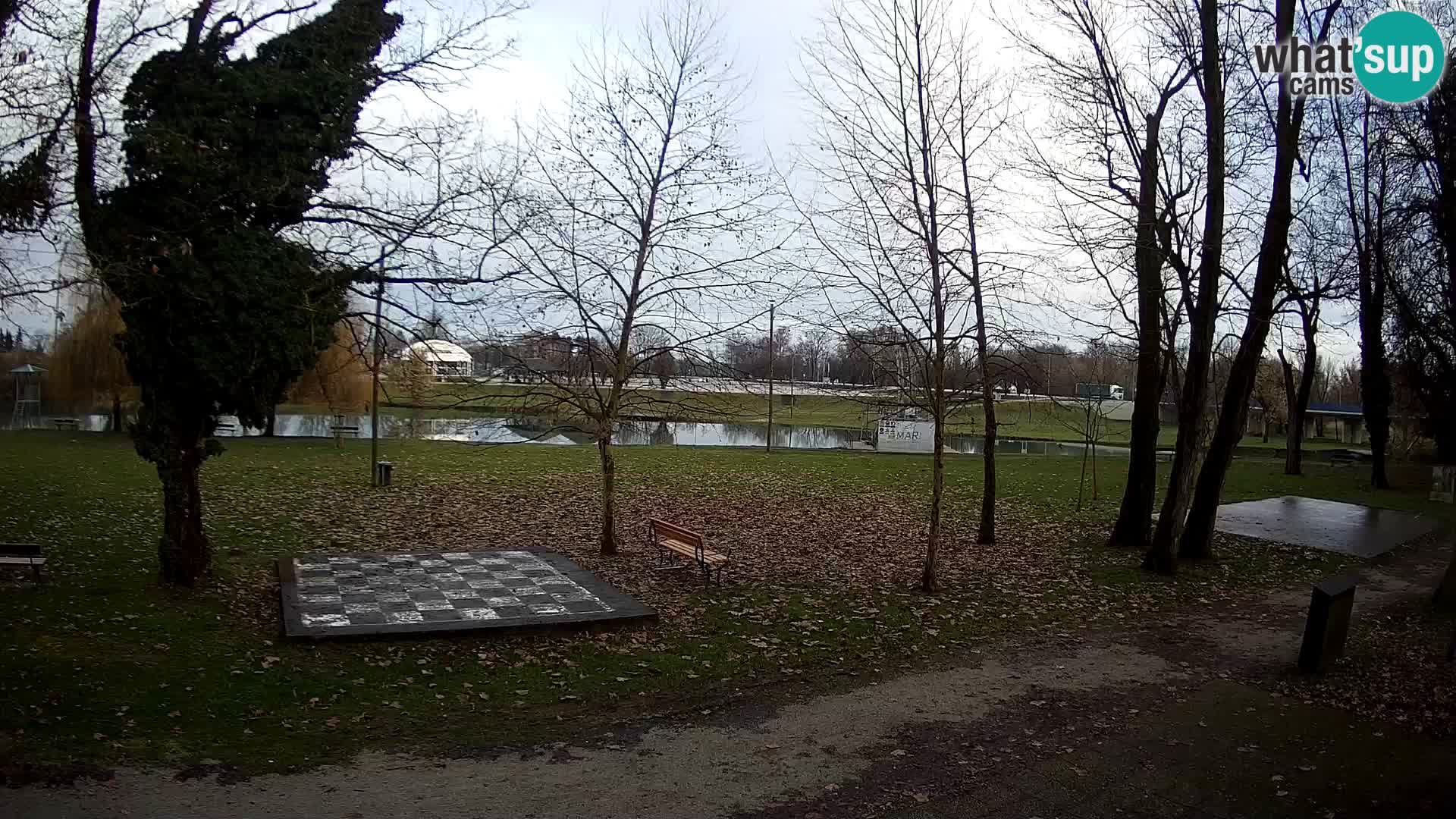 LIVE Karlovac Webcam – Piscina exterior Foginovo – Korana – Croacia