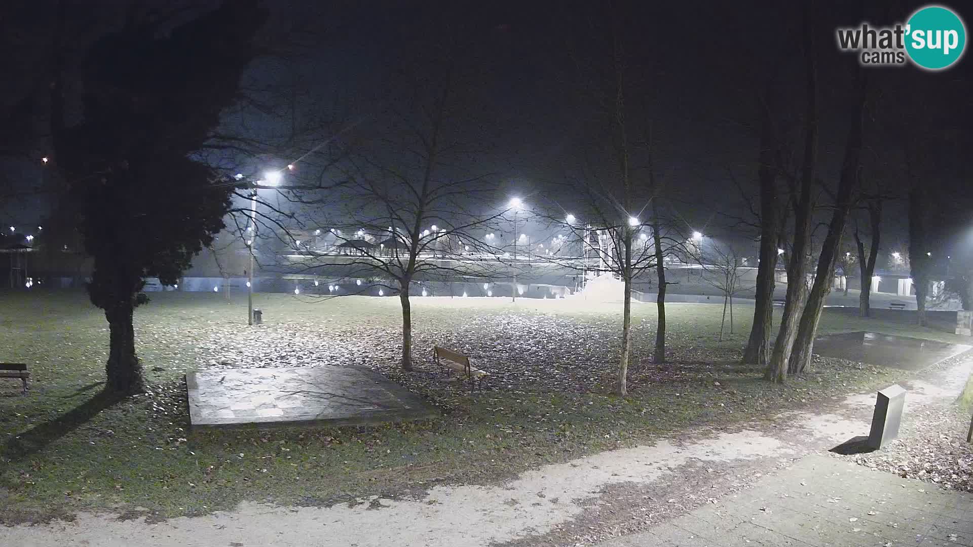 Webcam Karlovac EN DIRECT – Piscine extérieure Foginovo – Korana – Croatie