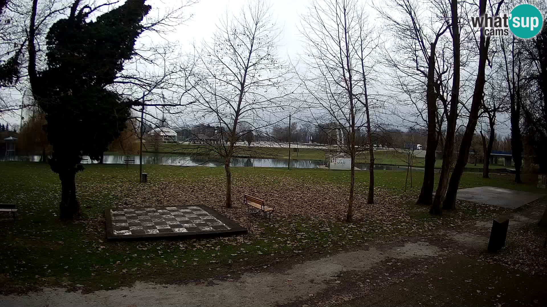 Webcam Karlovac EN DIRECT – Piscine extérieure Foginovo – Korana – Croatie