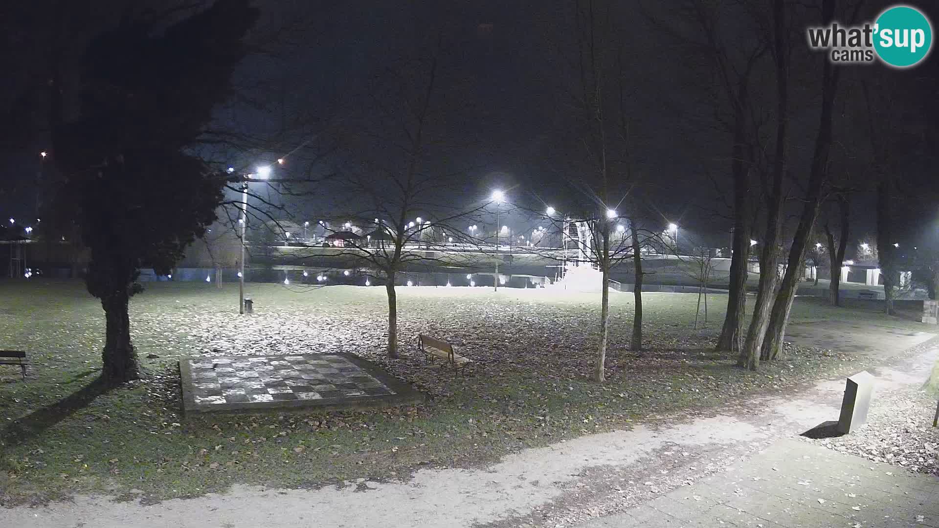 UŽIVO Web kamera Karlovca – Kupalište Foginovo – Korana