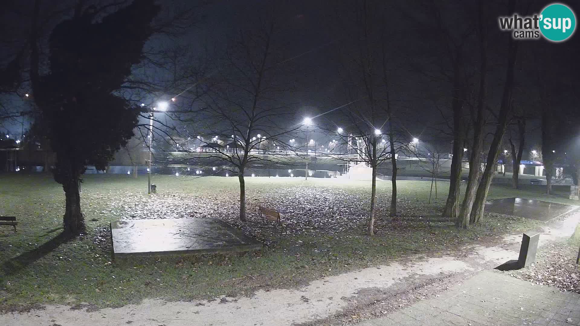 LIVE Karlovac Webcam – Piscina exterior Foginovo – Korana – Croacia