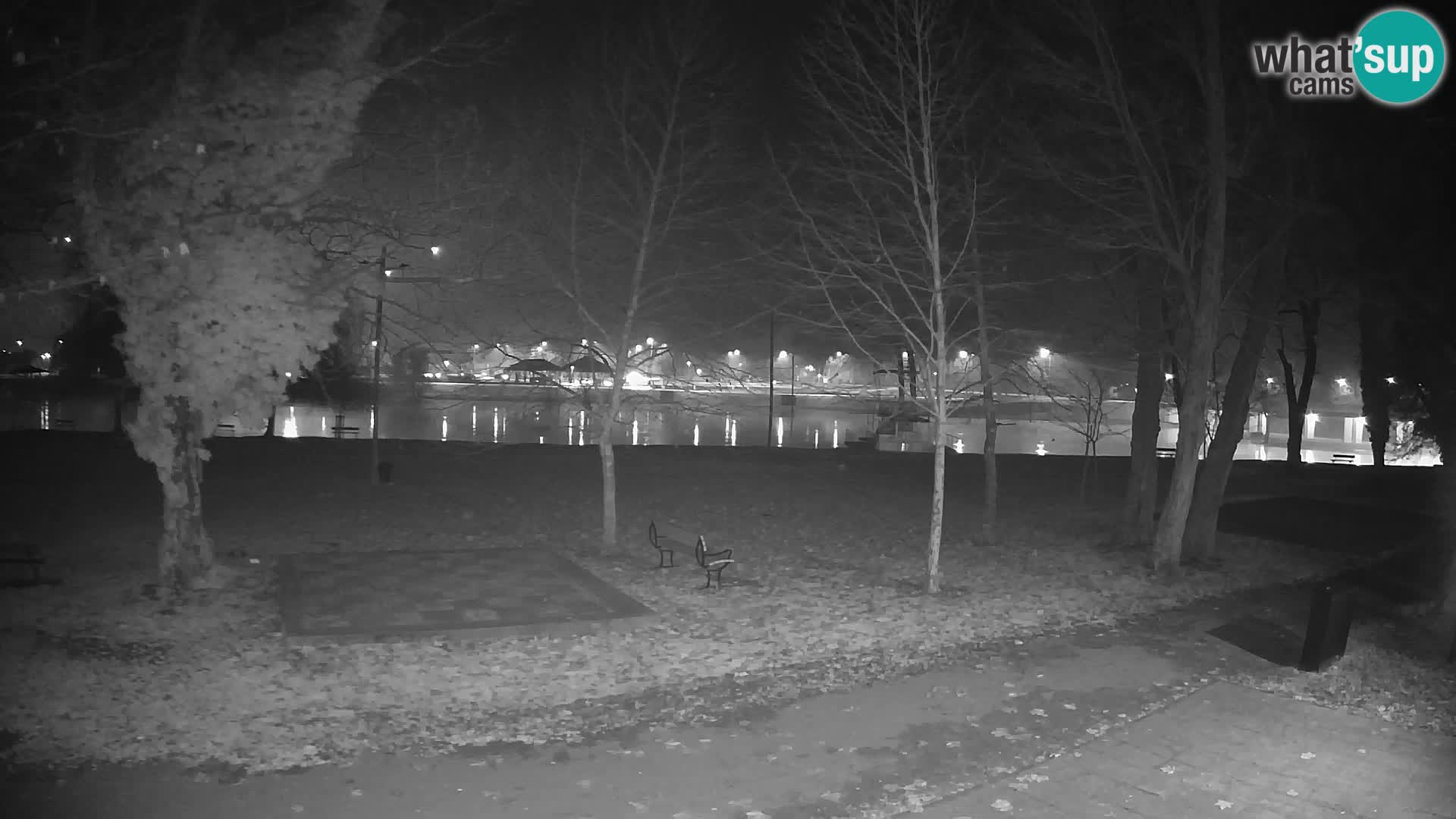 V ŽIVO Spletna kamera Karlovac – mestno kopališče Foginovo – Korana – Hrvaška