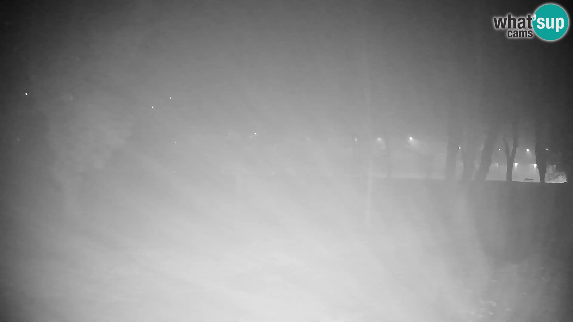 V ŽIVO Spletna kamera Karlovac – mestno kopališče Foginovo – Korana – Hrvaška