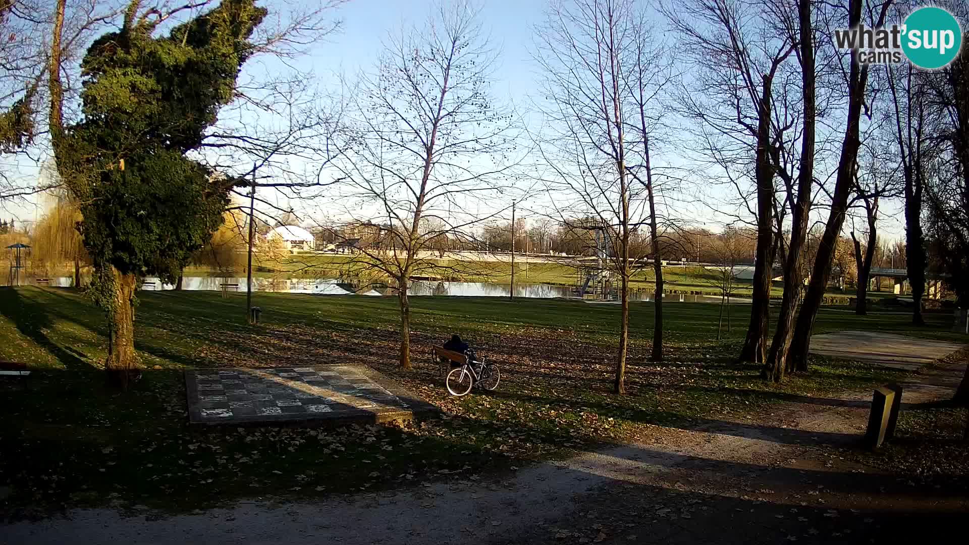 LIVE Karlovac Webcam – Piscina all’aperto Foginovo – Korana – Croazia