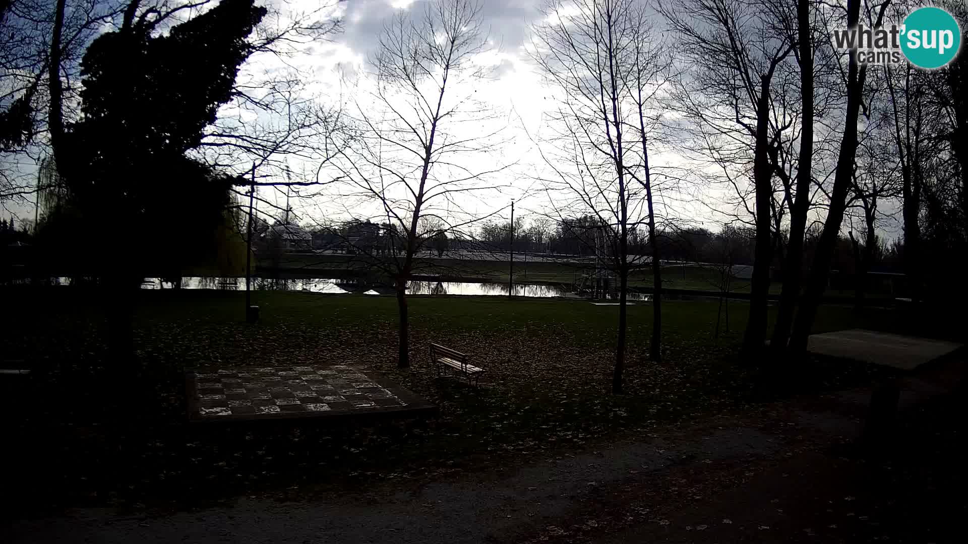 LIVE Karlovac Webcam – Freibad Foginovo – Korana – Kroatien