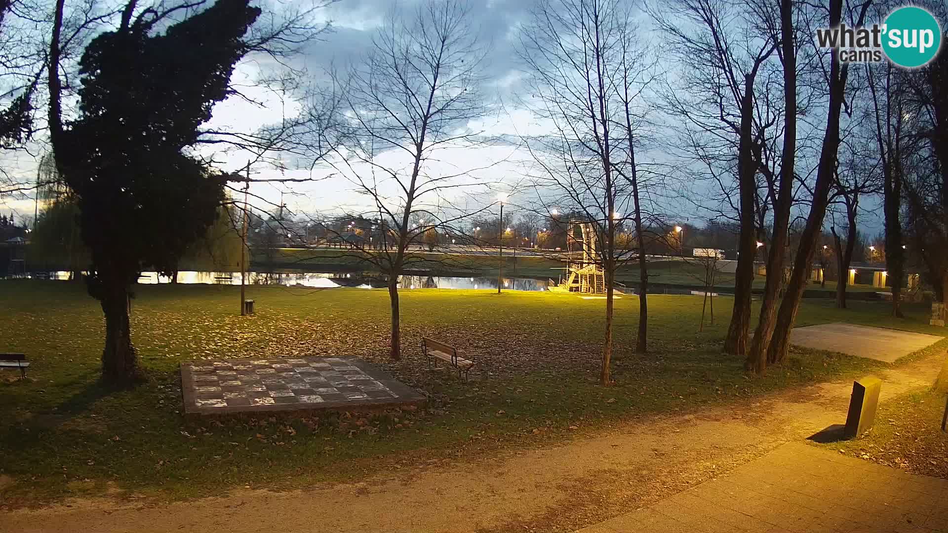 LIVE Karlovac Webcam – Piscina all’aperto Foginovo – Korana – Croazia