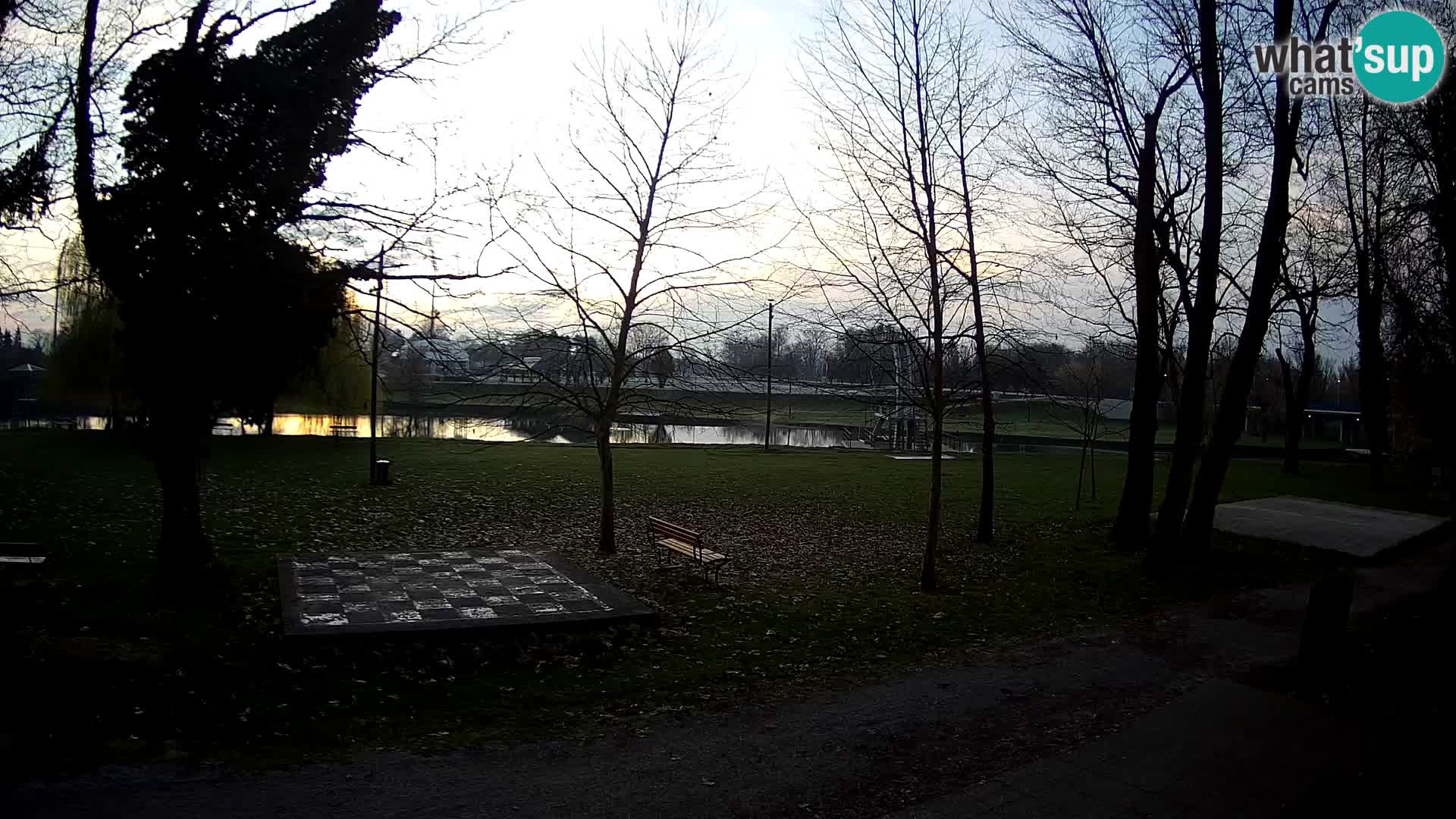 UŽIVO Web kamera Karlovca – Kupalište Foginovo – Korana