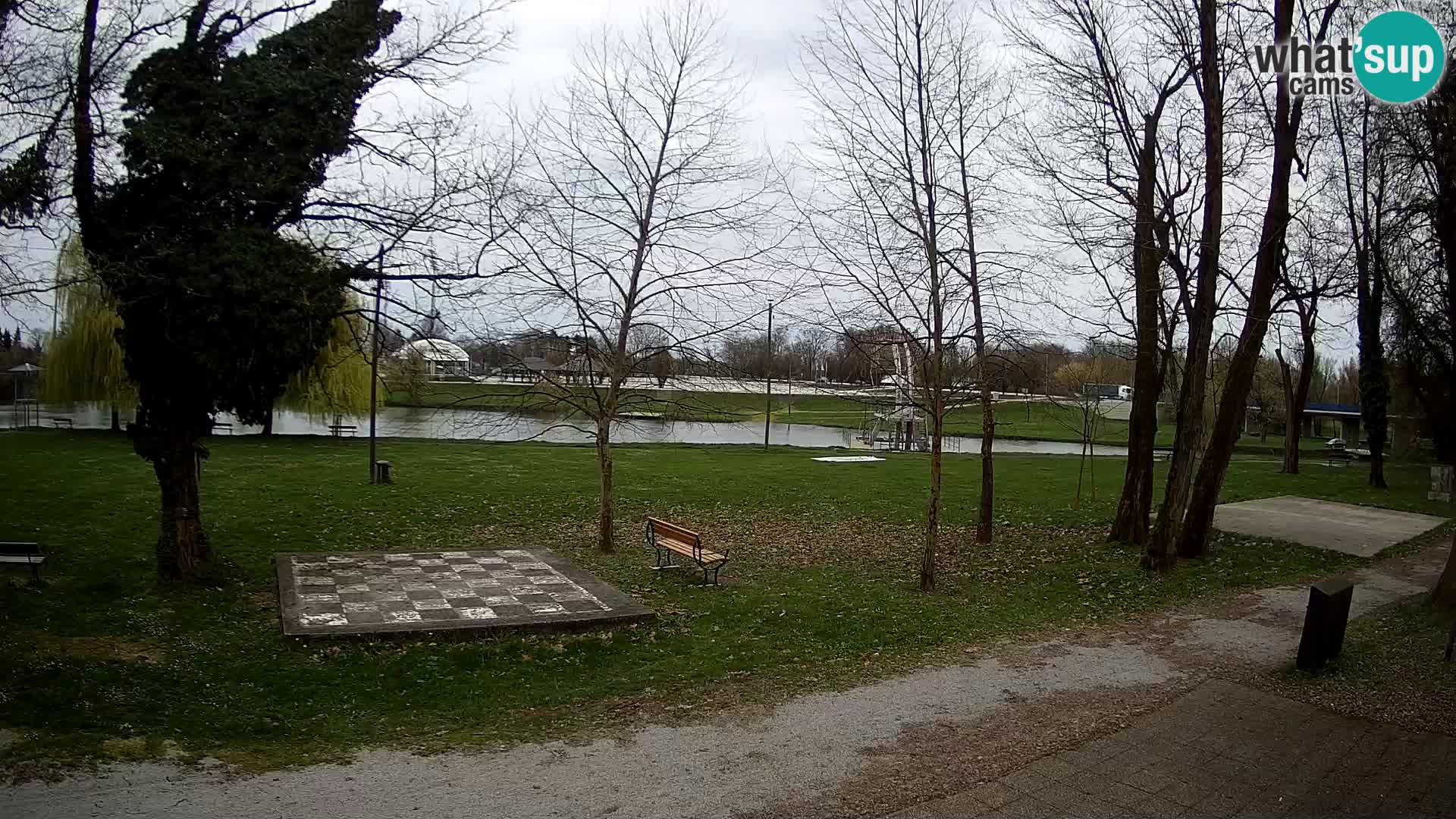 LIVE Karlovac Webcam – Piscina all’aperto Foginovo – Korana – Croazia