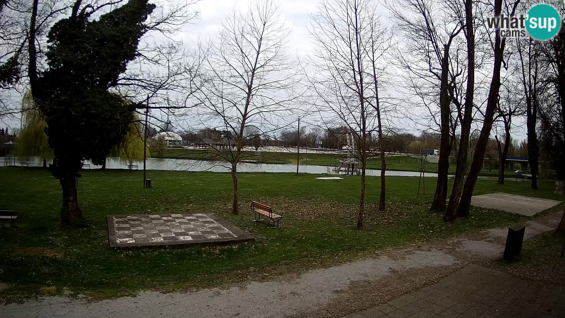 LIVE Karlovac Webcam – Freibad Foginovo – Korana – Kroatien