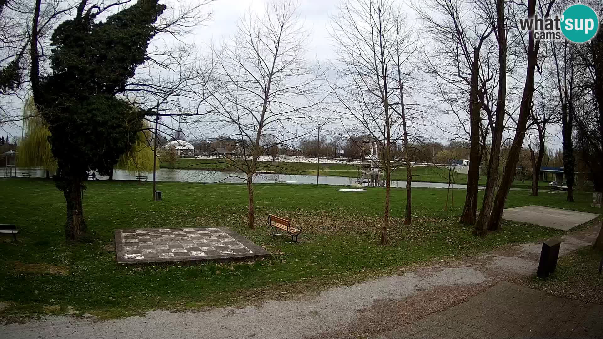 LIVE Karlovac Webcam – Piscina all’aperto Foginovo – Korana – Croazia