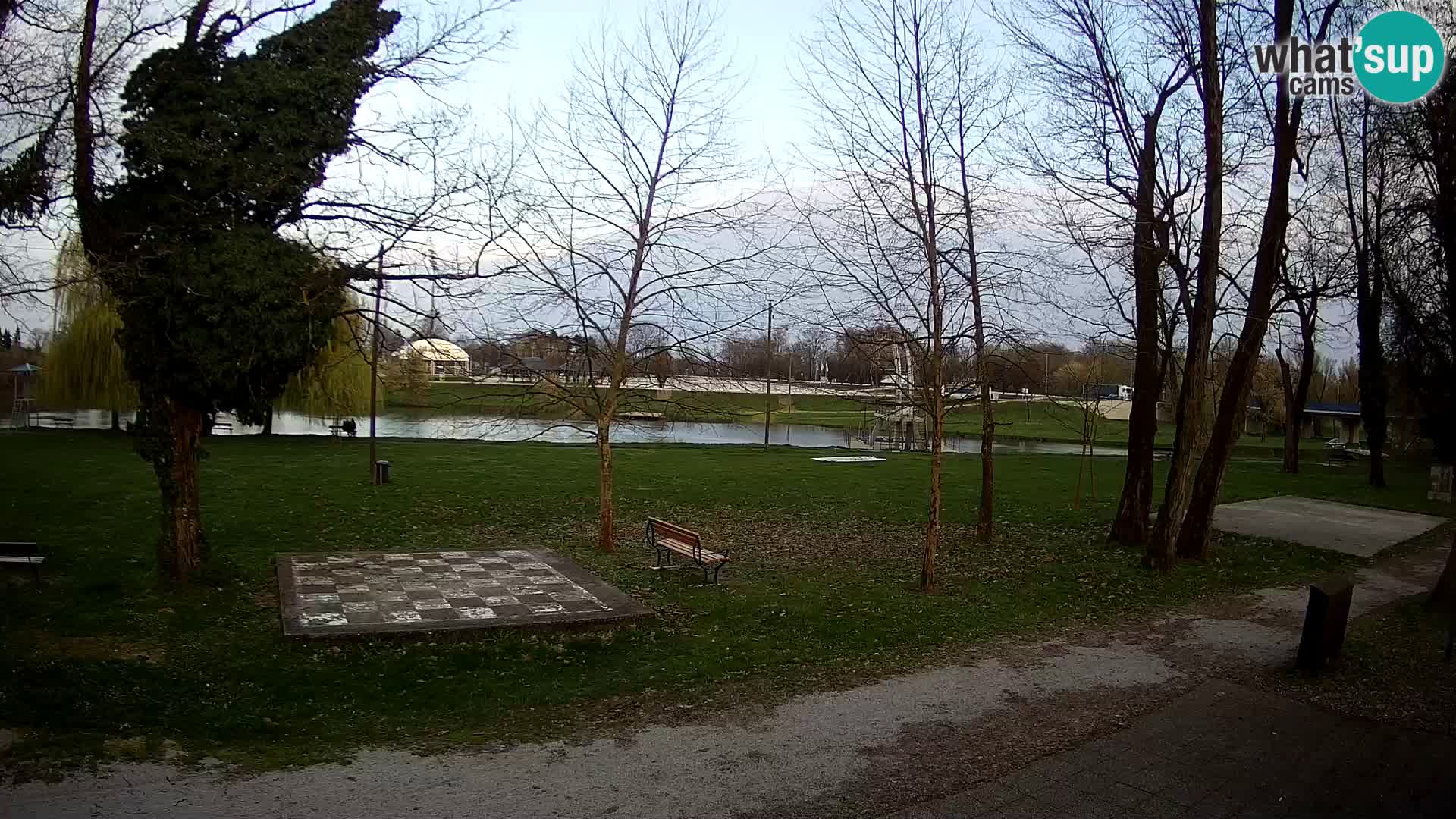 LIVE Karlovac Webcam – Piscina all’aperto Foginovo – Korana – Croazia