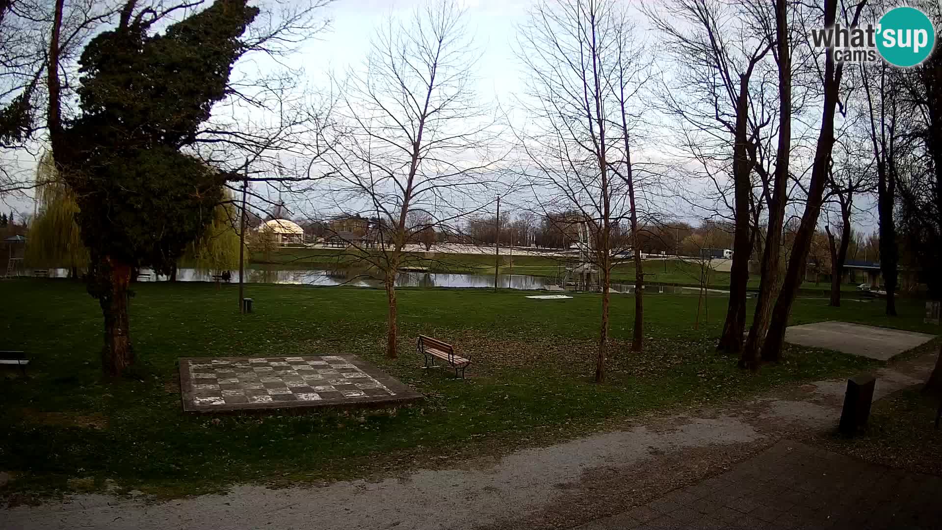 LIVE Karlovac Webcam – Piscina all’aperto Foginovo – Korana – Croazia